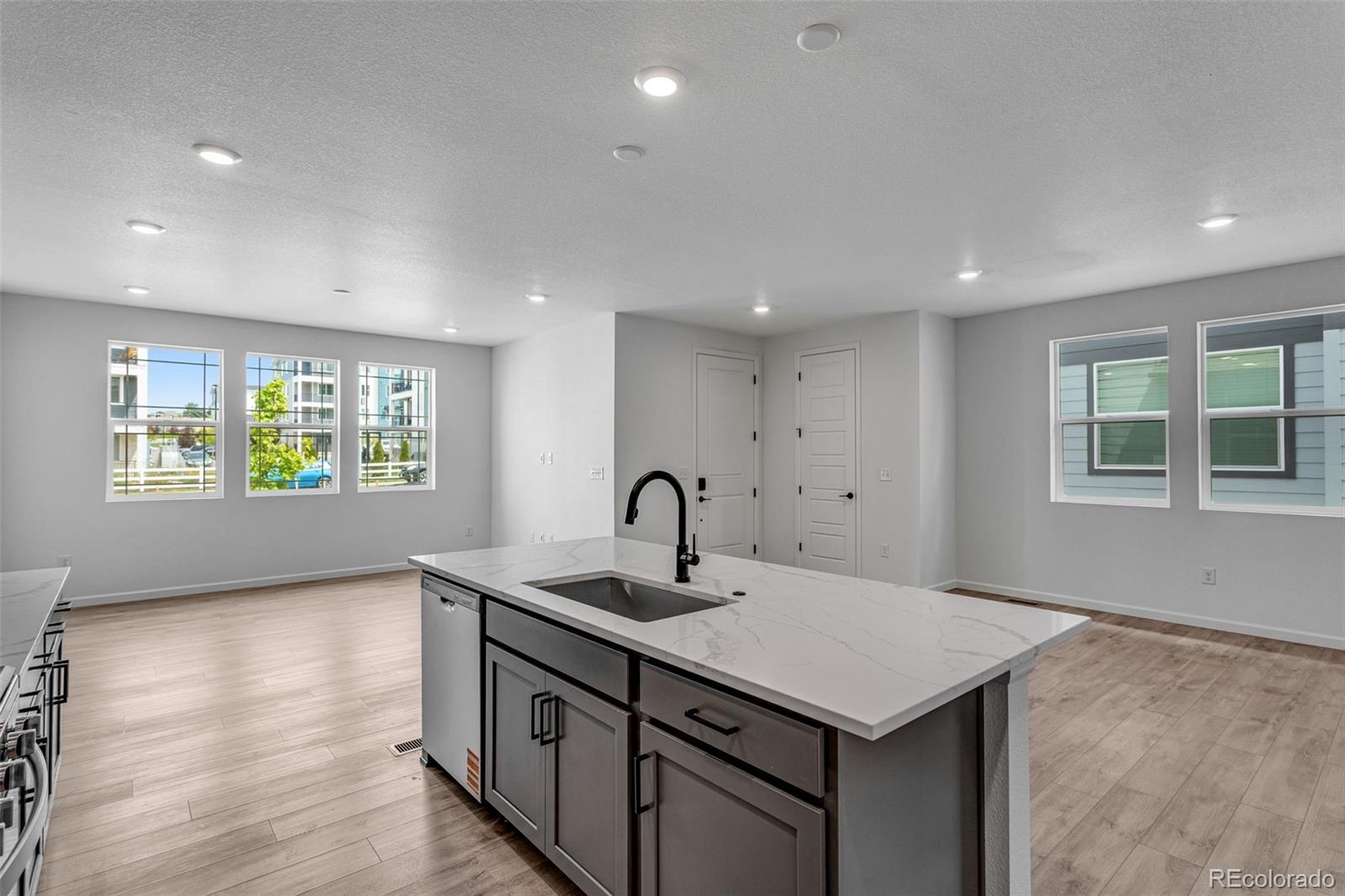 MLS Image #12 for 1415  great western drive,longmont, Colorado