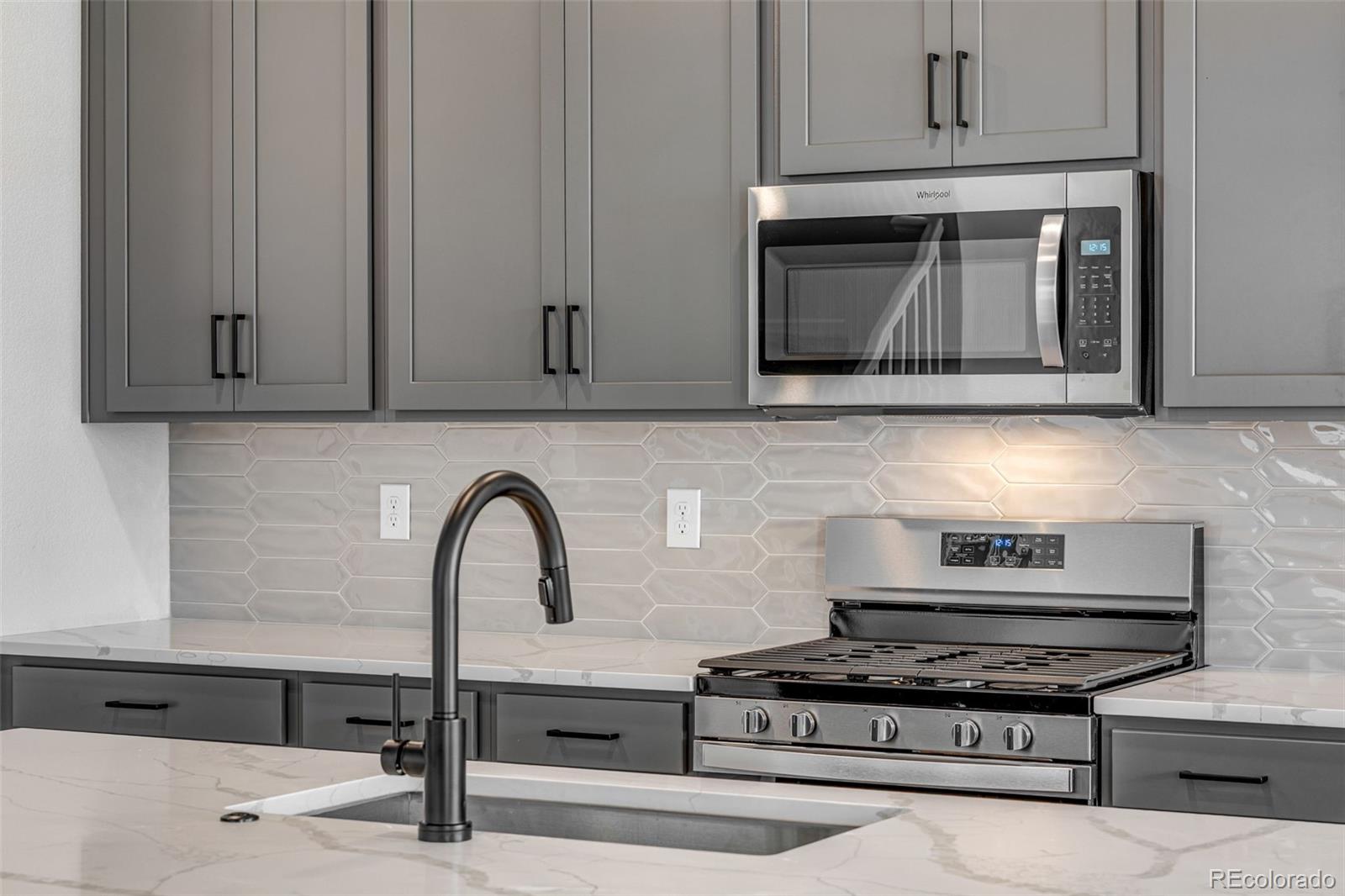 MLS Image #14 for 1415  great western drive,longmont, Colorado