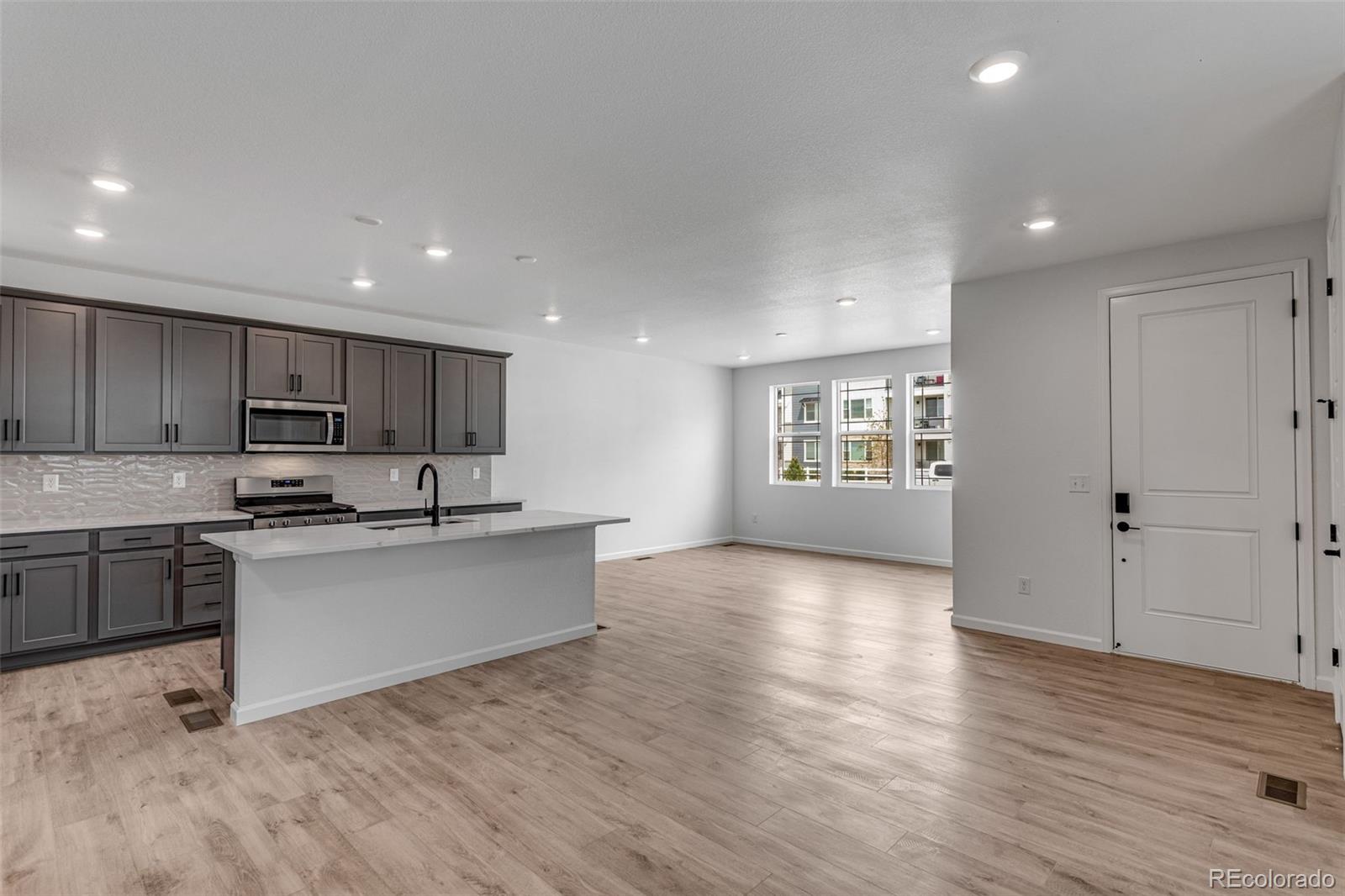 MLS Image #8 for 1415  great western drive,longmont, Colorado