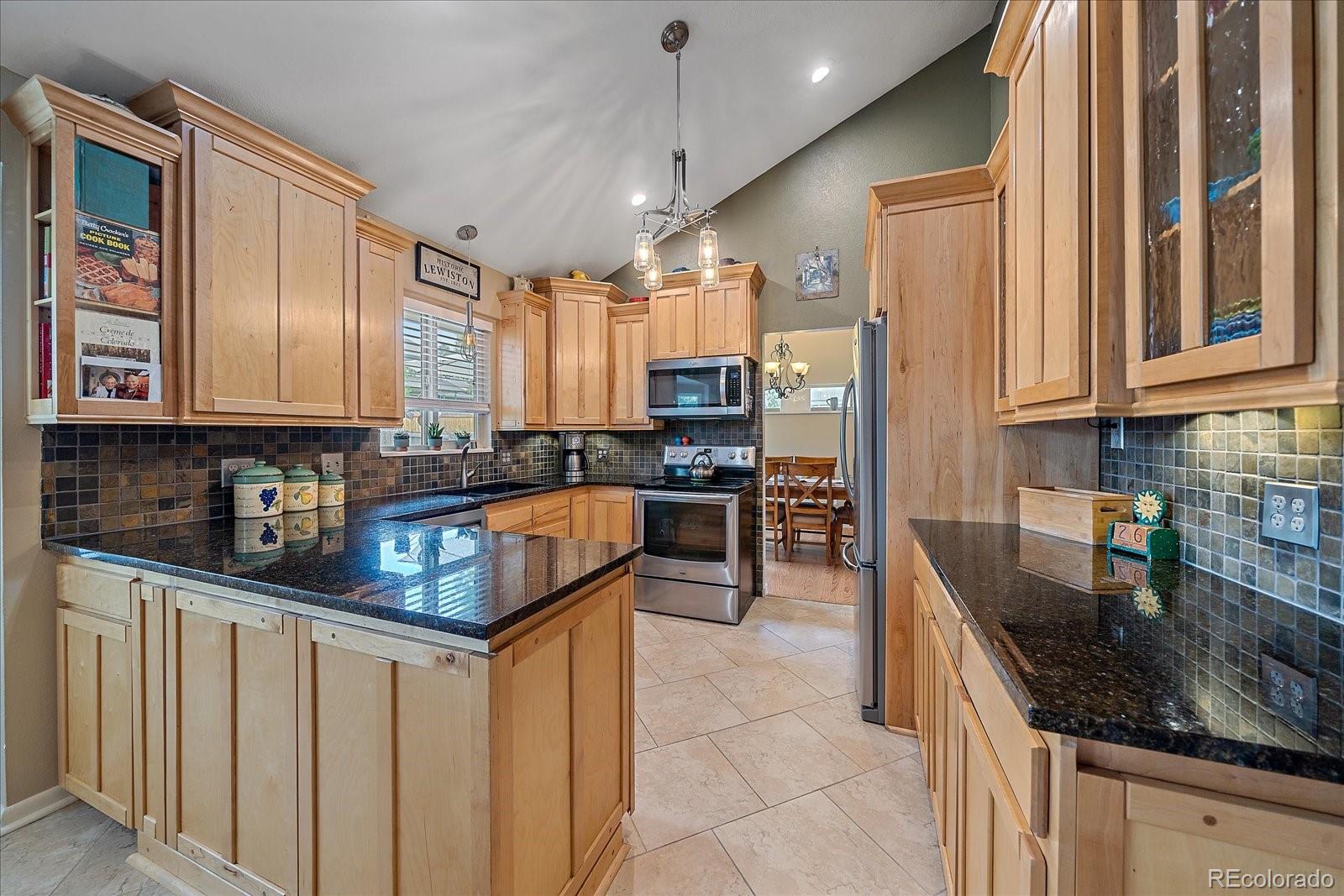 MLS Image #12 for 8116 w fremont drive,littleton, Colorado