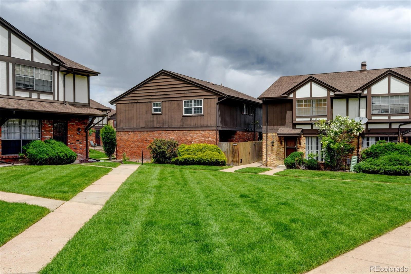 MLS Image #24 for 3855 s monaco street,denver, Colorado