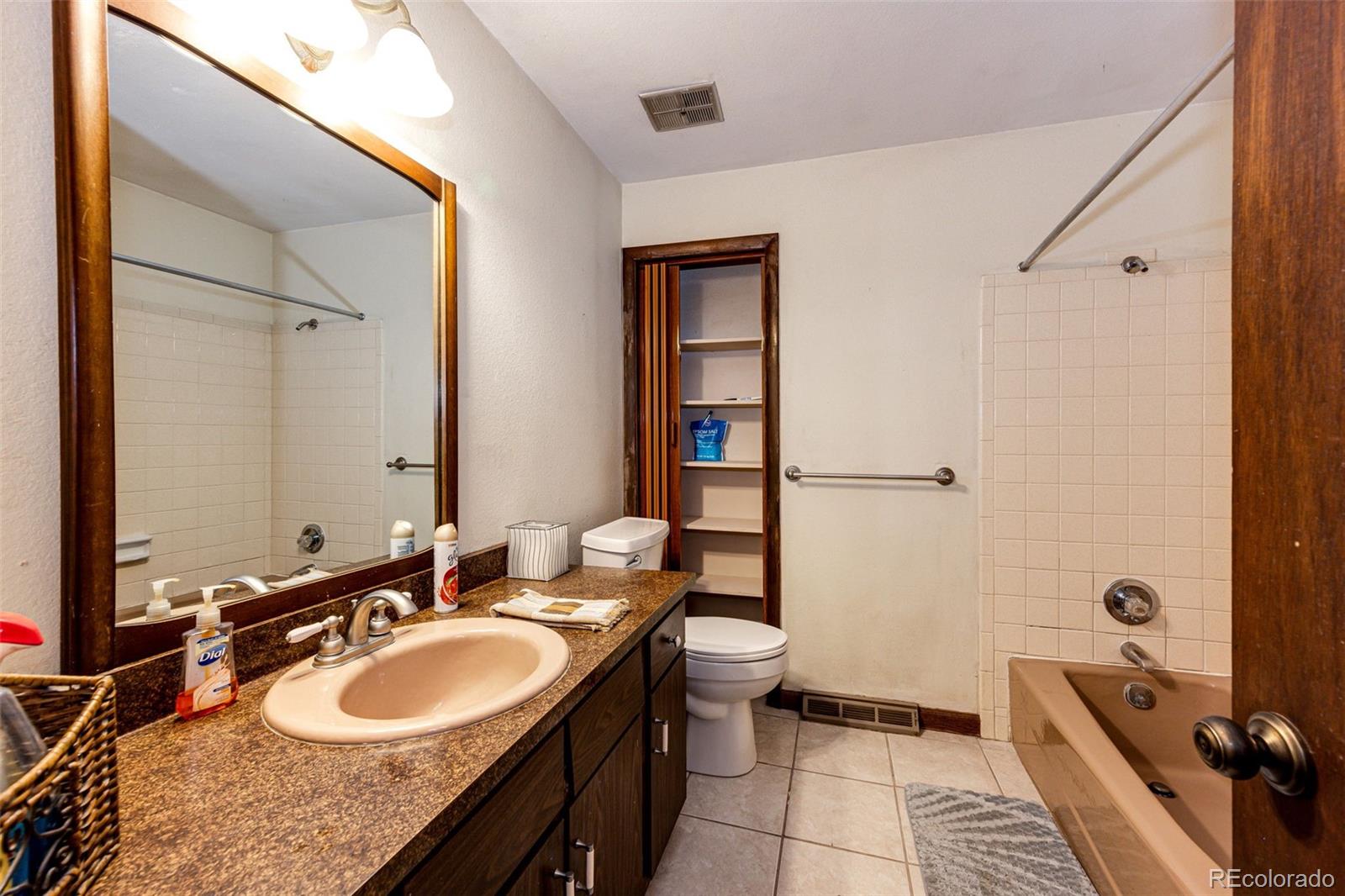 MLS Image #19 for 17800 e hinsdale avenue,foxfield, Colorado