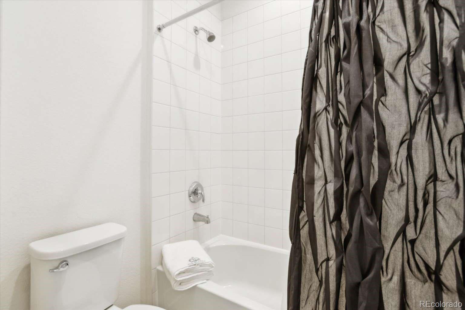 MLS Image #20 for 6263 e 142nd place,thornton, Colorado