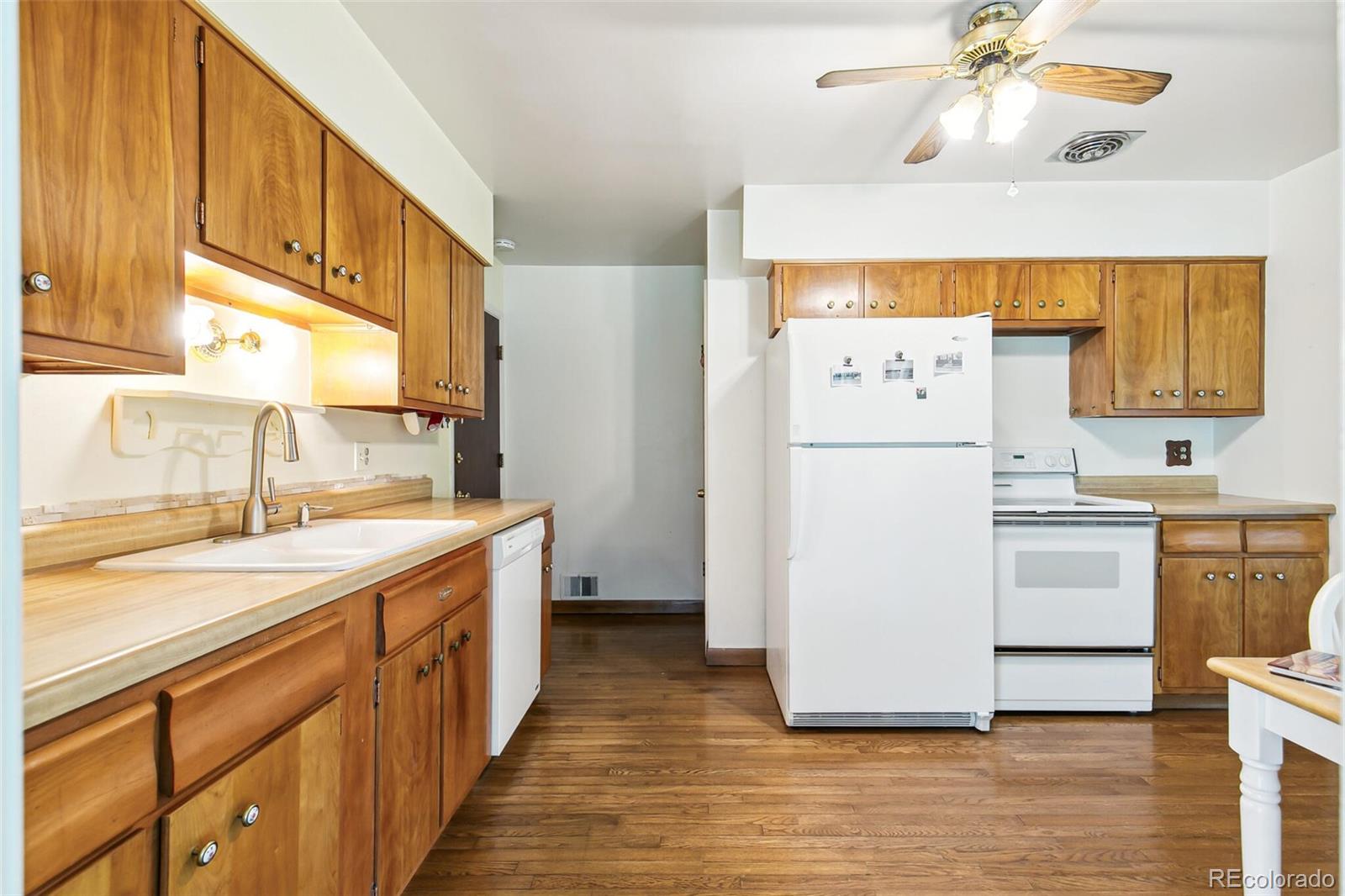 MLS Image #7 for 12046 w green mountain drive,lakewood, Colorado