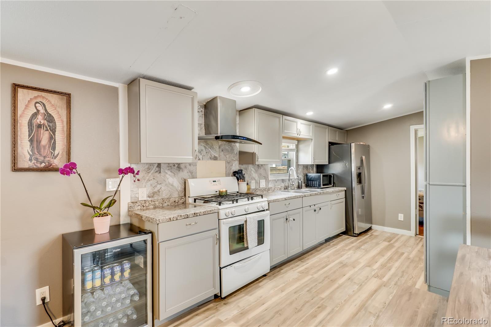 MLS Image #12 for 8426  cook way,denver, Colorado