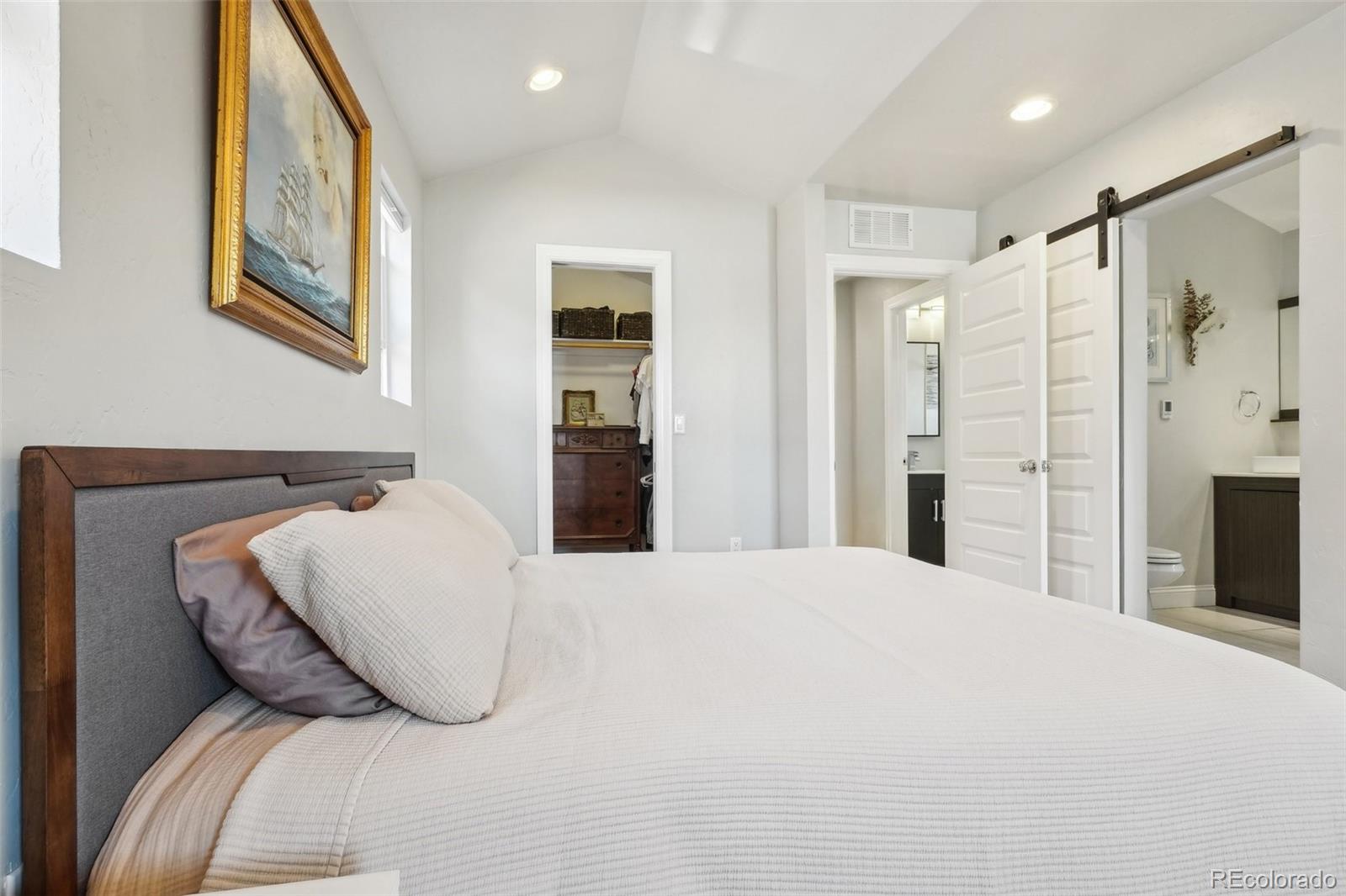 MLS Image #33 for 3207 n marion street,denver, Colorado