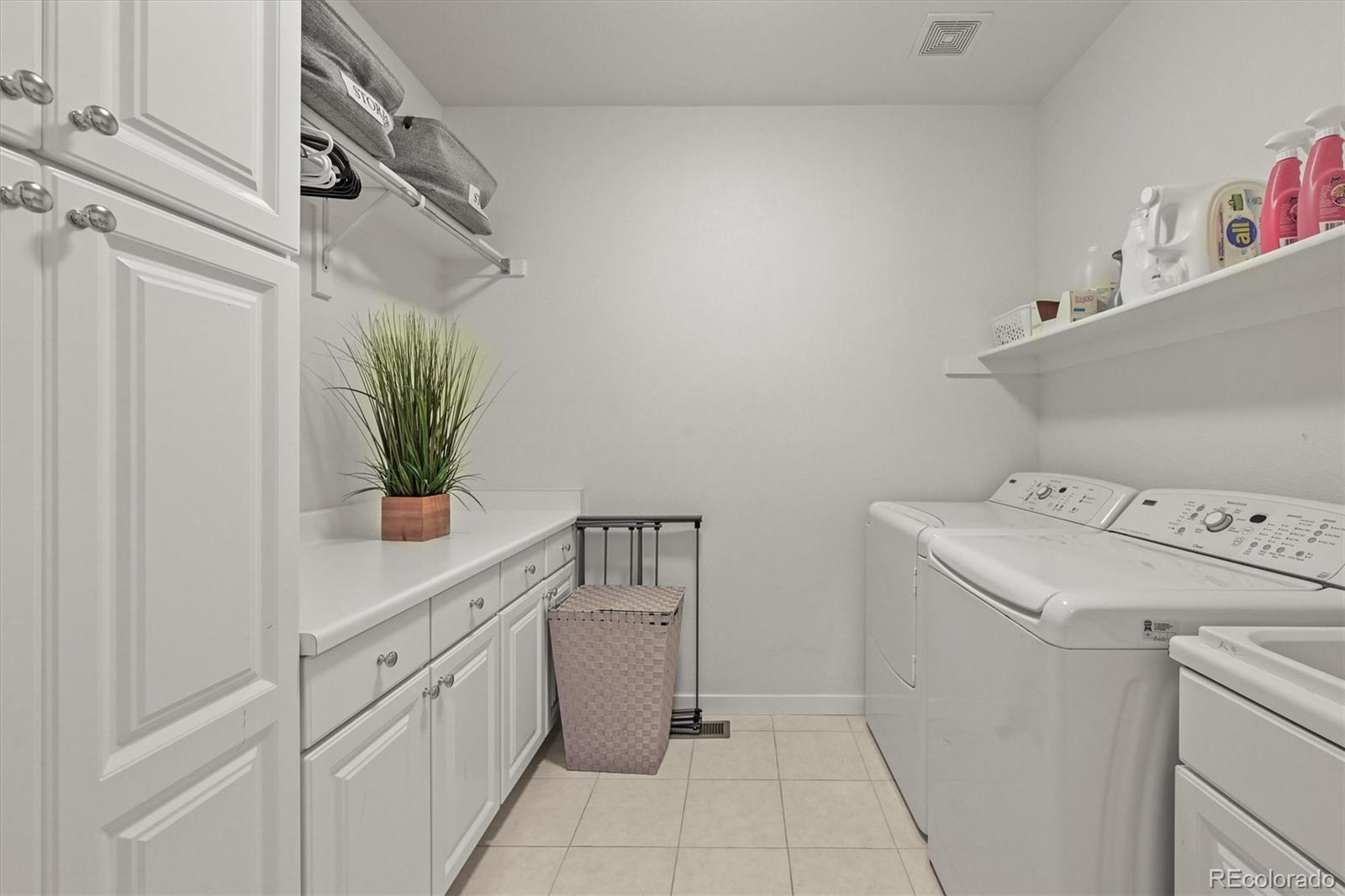 MLS Image #16 for 6566 s telluride street,aurora, Colorado