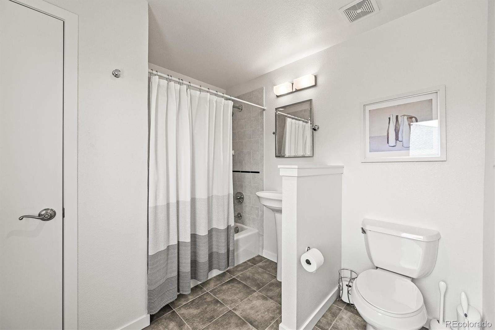 MLS Image #29 for 6566 s telluride street,aurora, Colorado