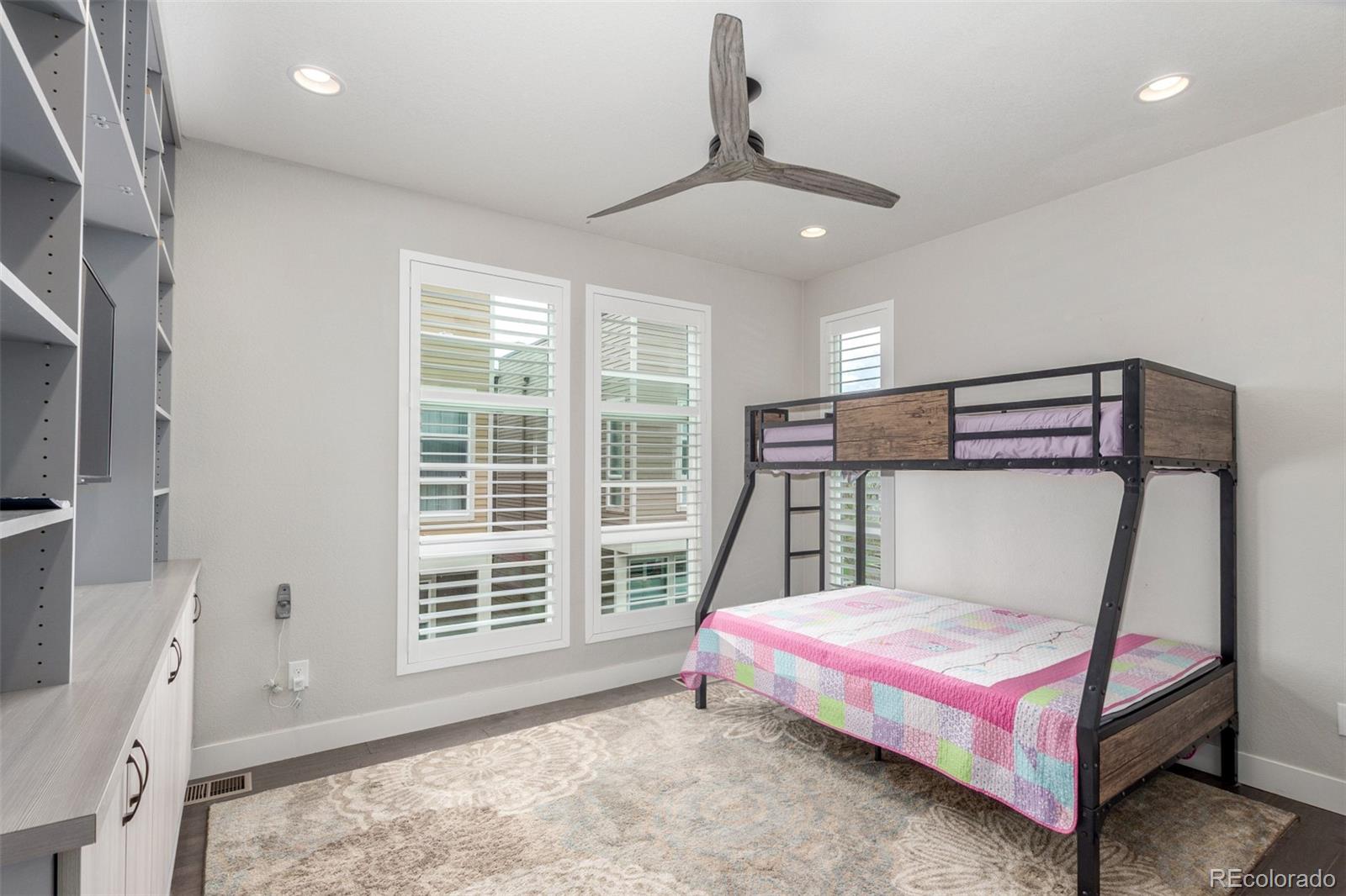 MLS Image #16 for 15843 e broncos place,englewood, Colorado