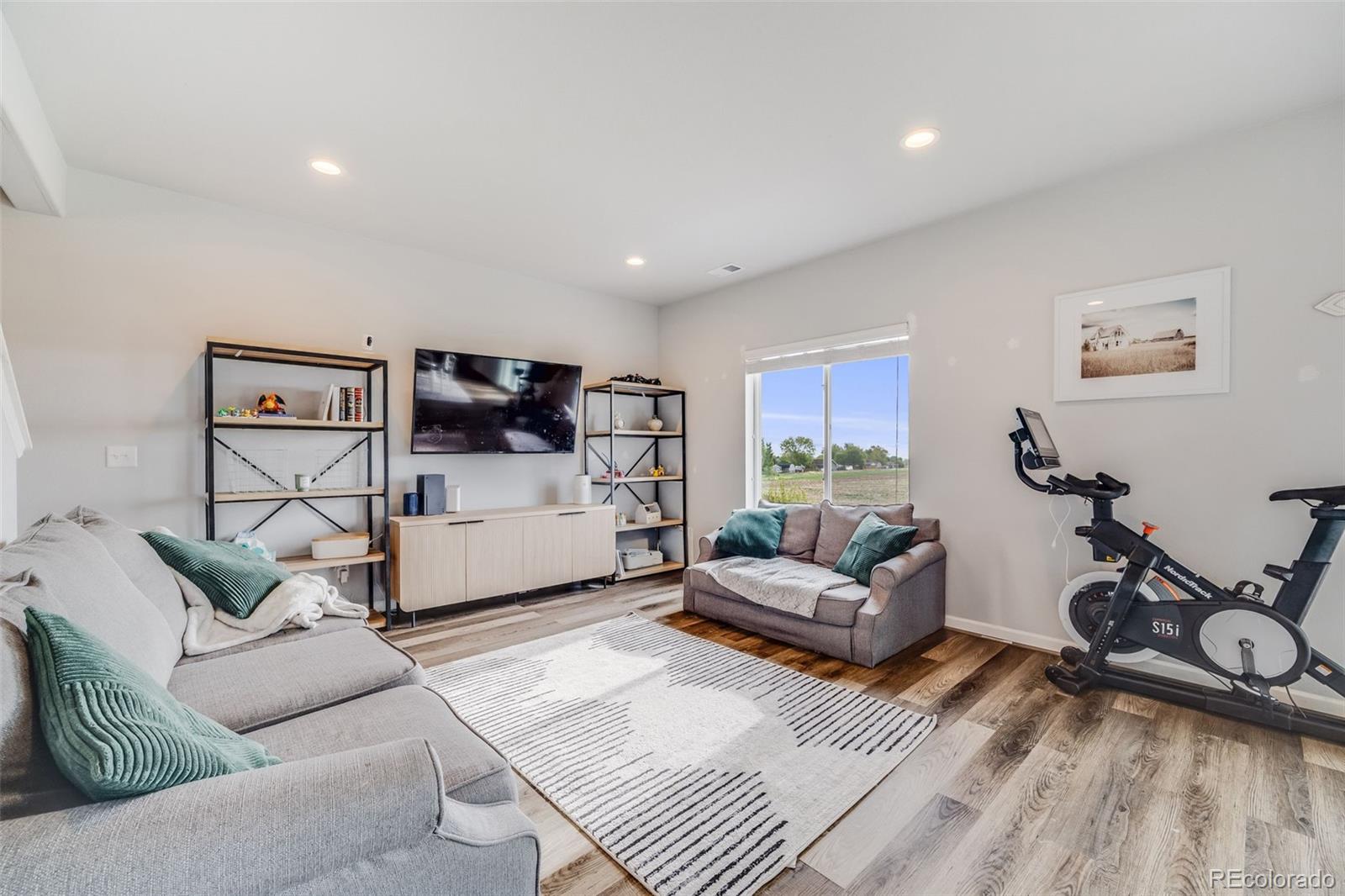MLS Image #11 for 1108  glen creighton drive,dacono, Colorado
