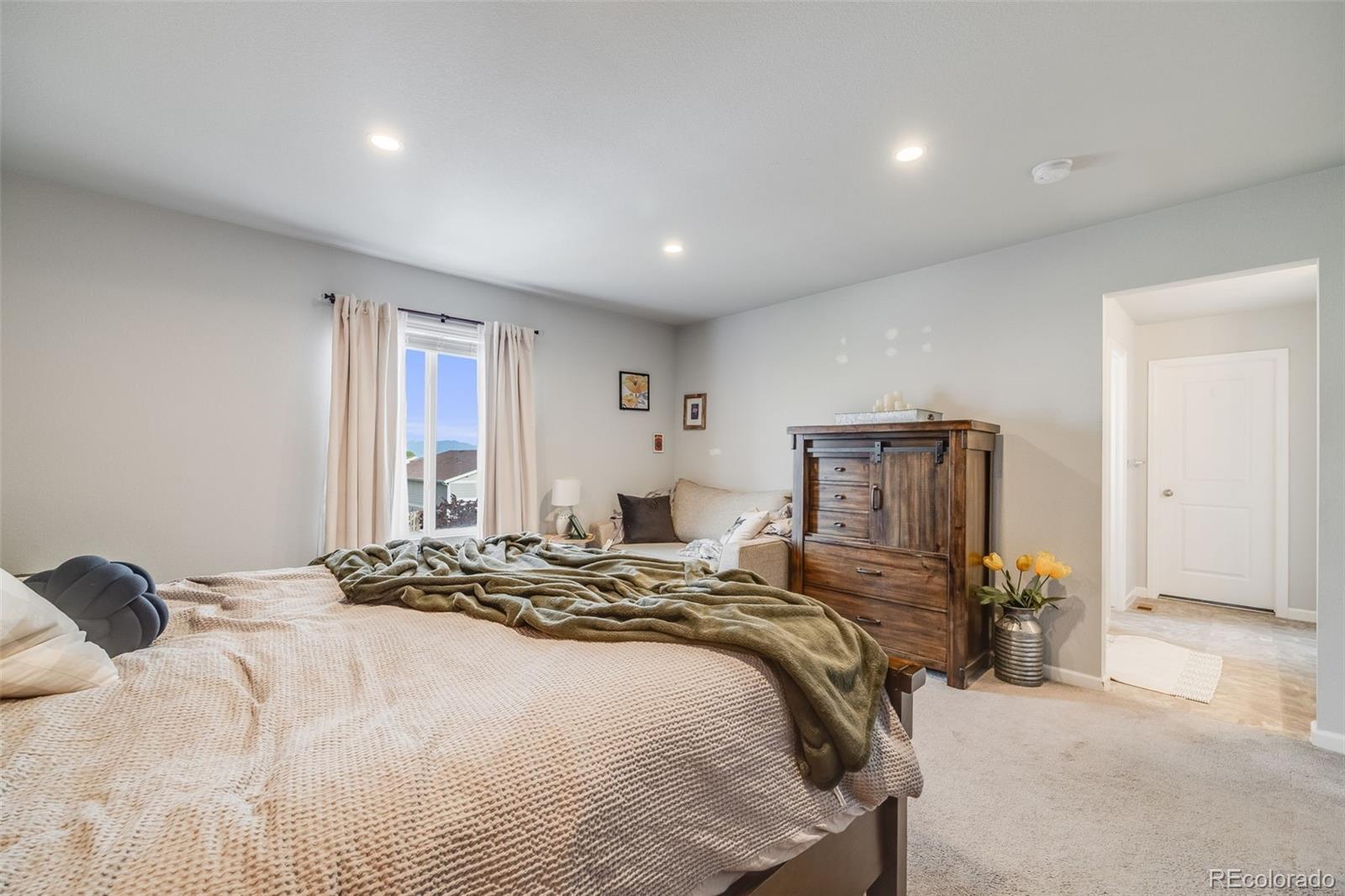 MLS Image #16 for 1108  glen creighton drive,dacono, Colorado