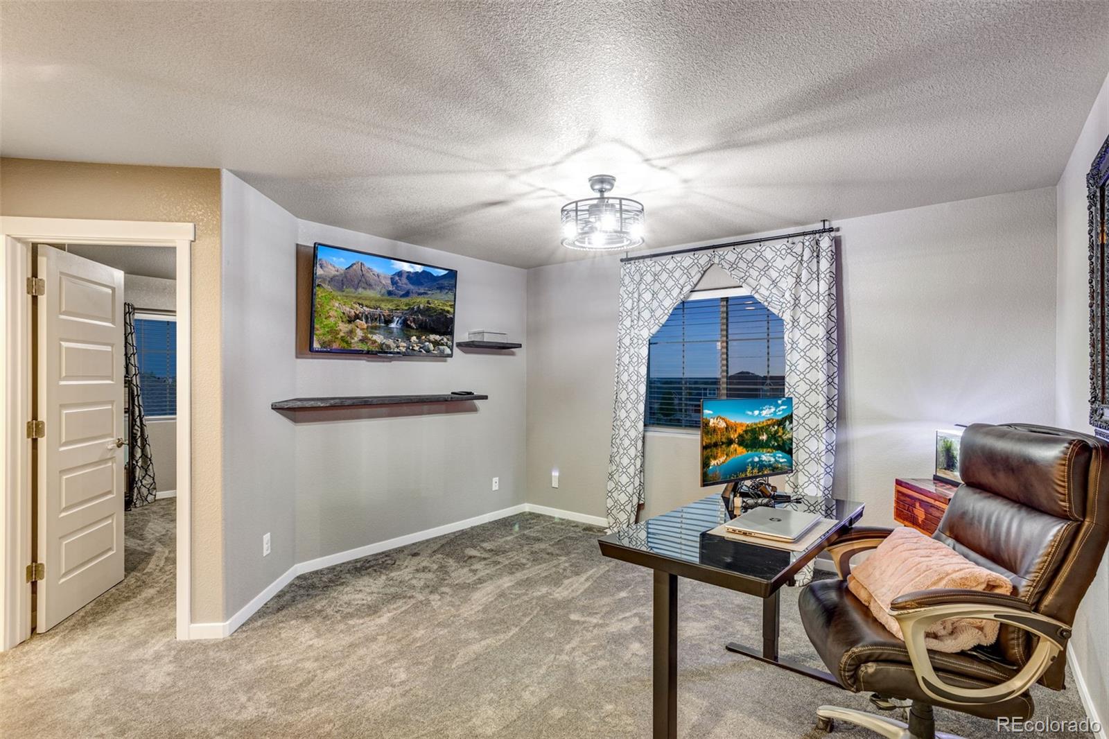MLS Image #15 for 2079  covered bridge parkway,windsor, Colorado