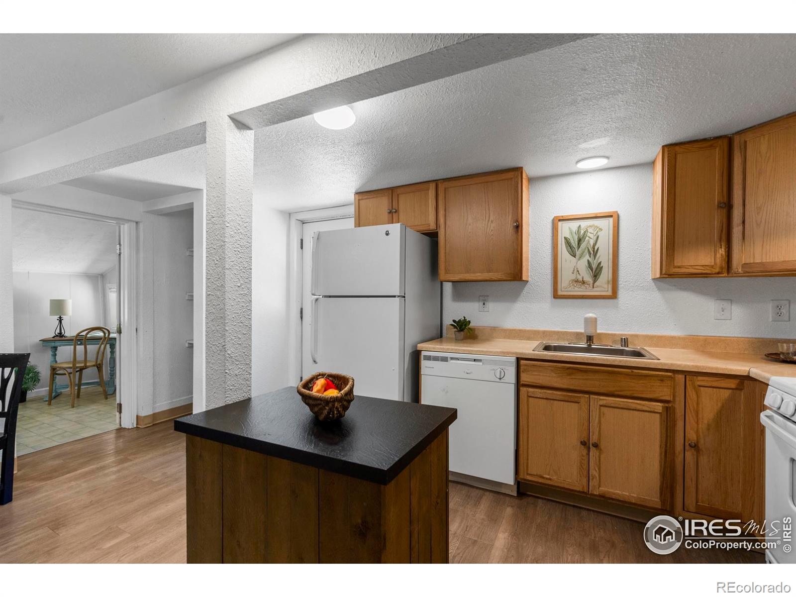 MLS Image #12 for 938  main street,fort collins, Colorado