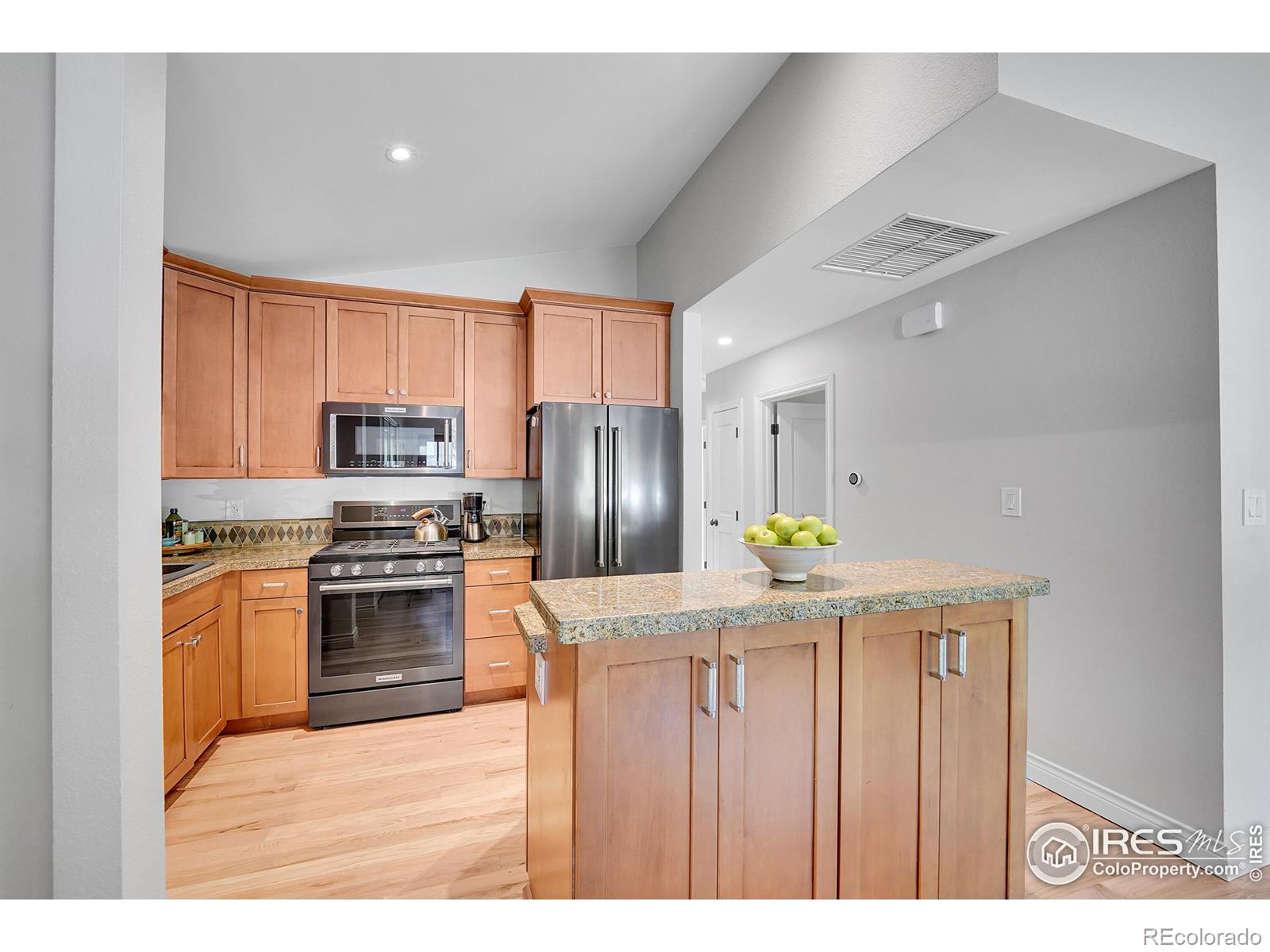 MLS Image #5 for 714 s longmont avenue,lafayette, Colorado