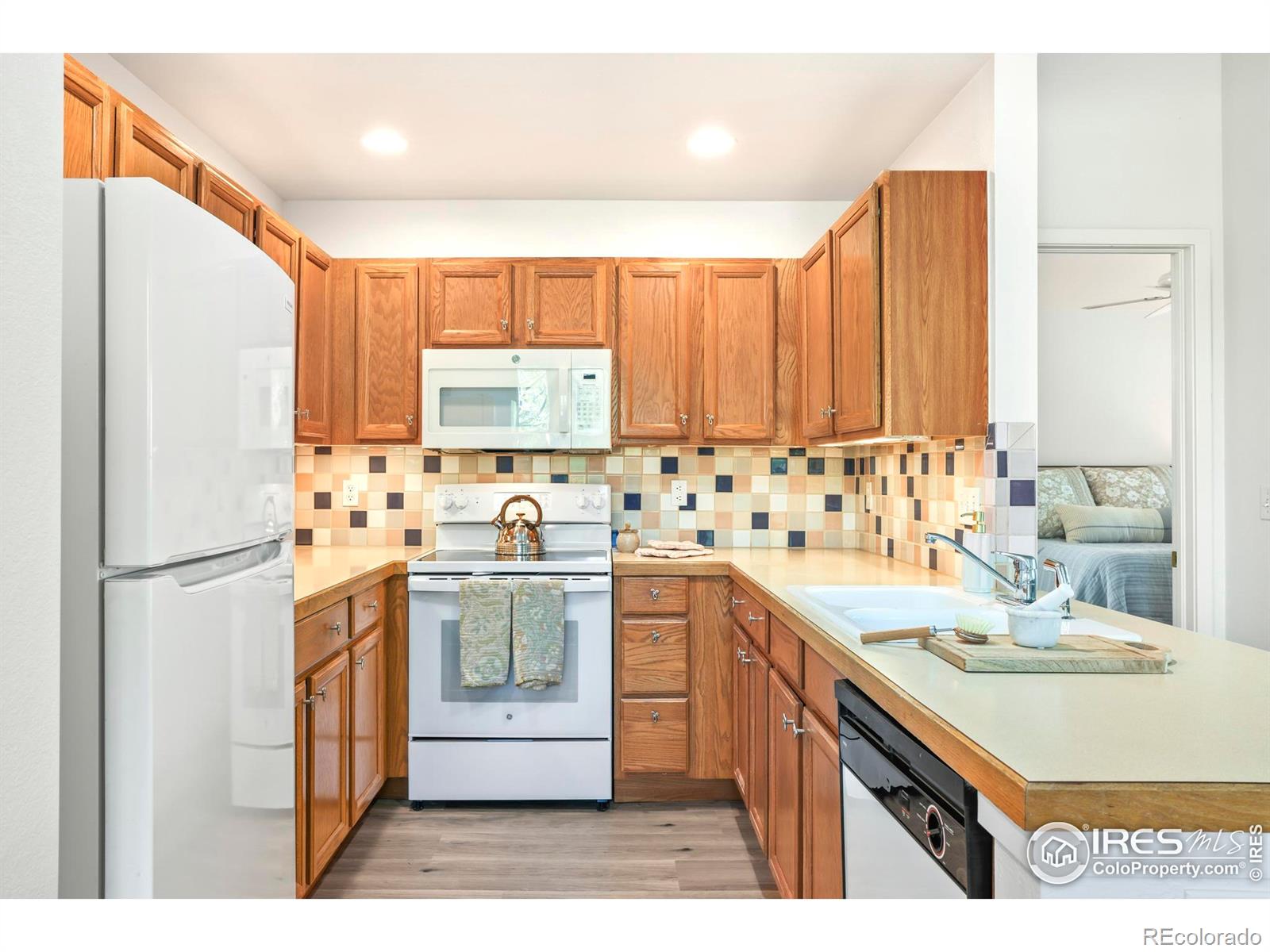 MLS Image #10 for 725  arrowood street,longmont, Colorado