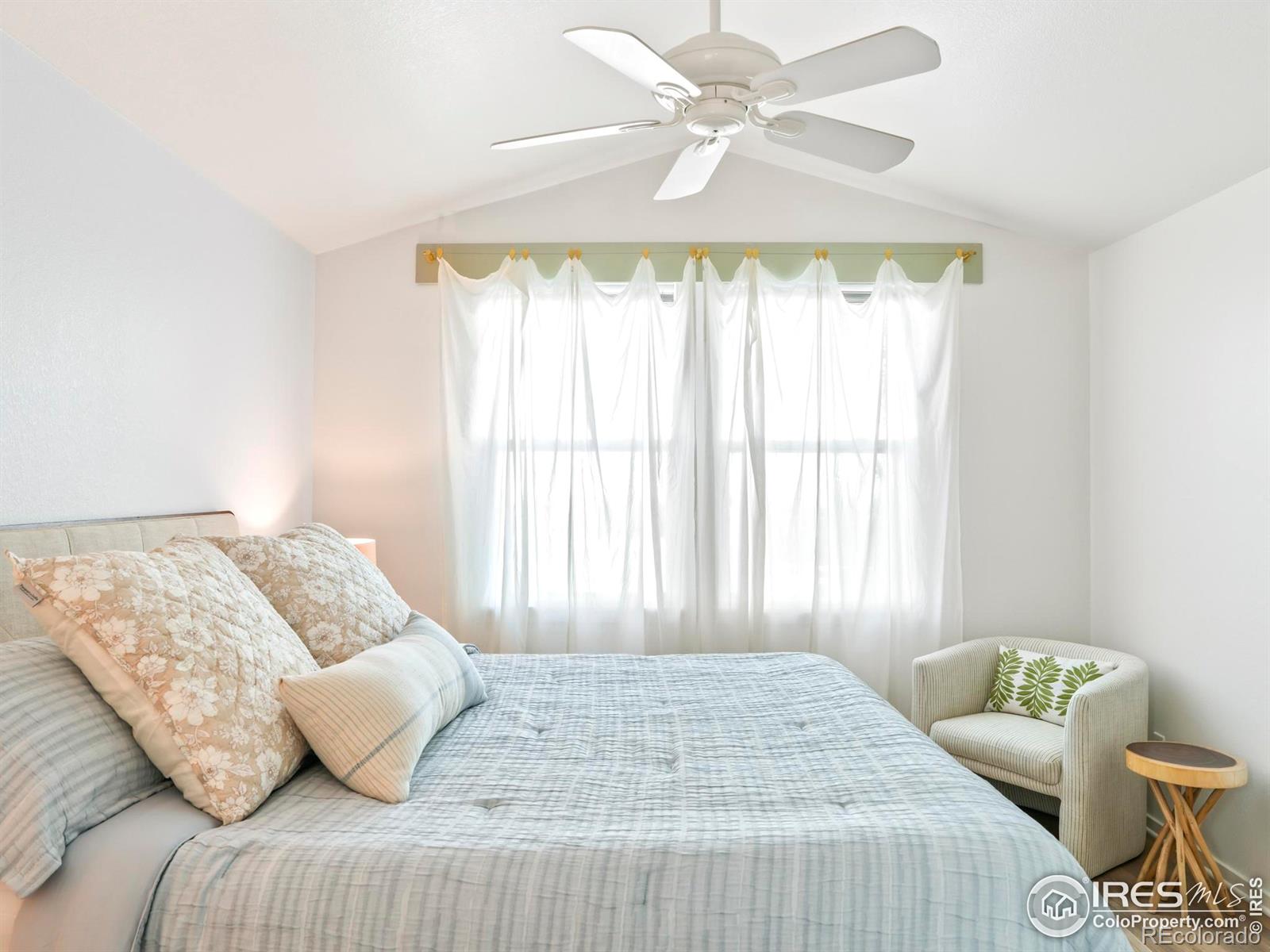 MLS Image #11 for 725  arrowood street,longmont, Colorado