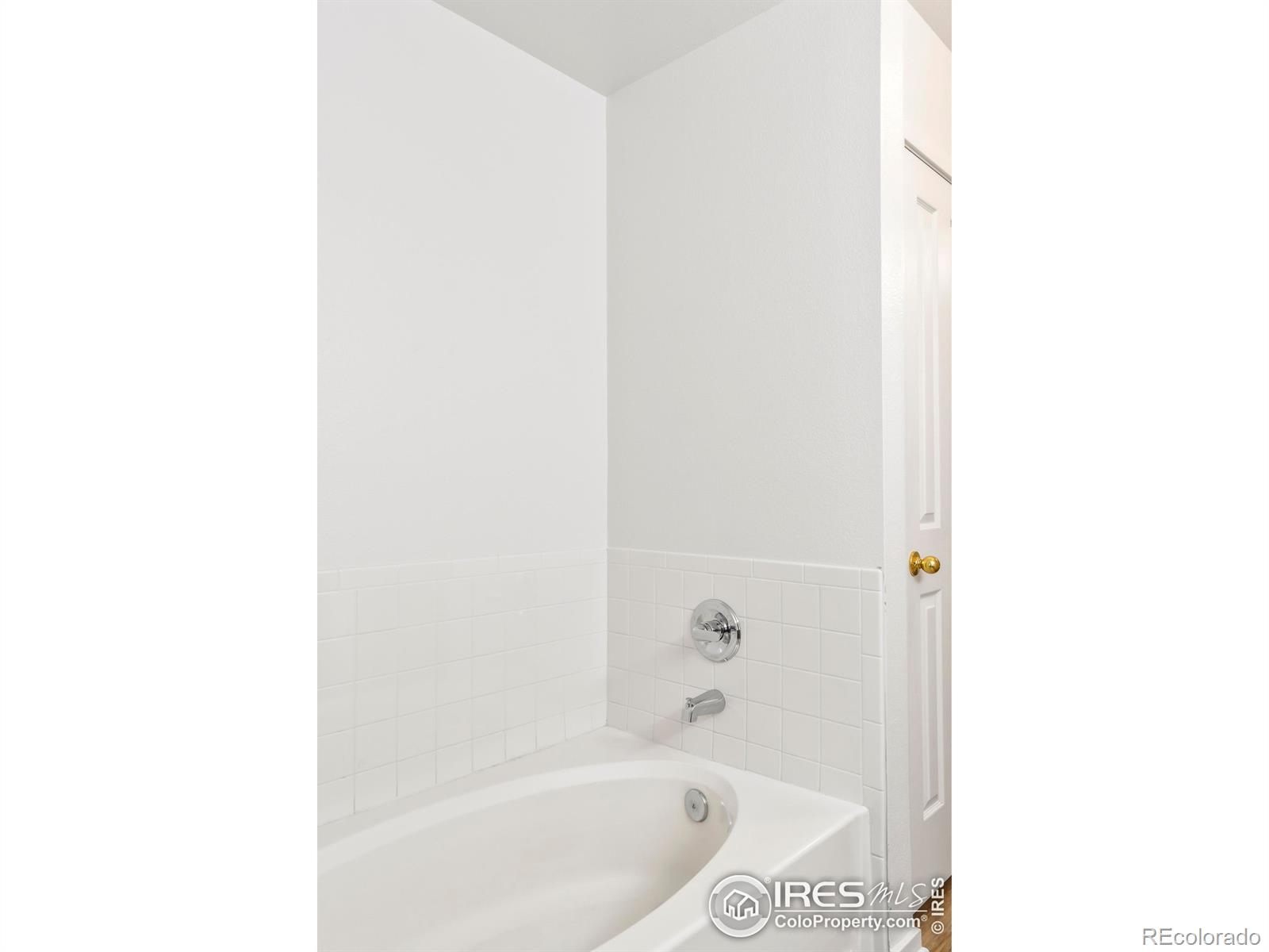 MLS Image #15 for 725  arrowood street,longmont, Colorado