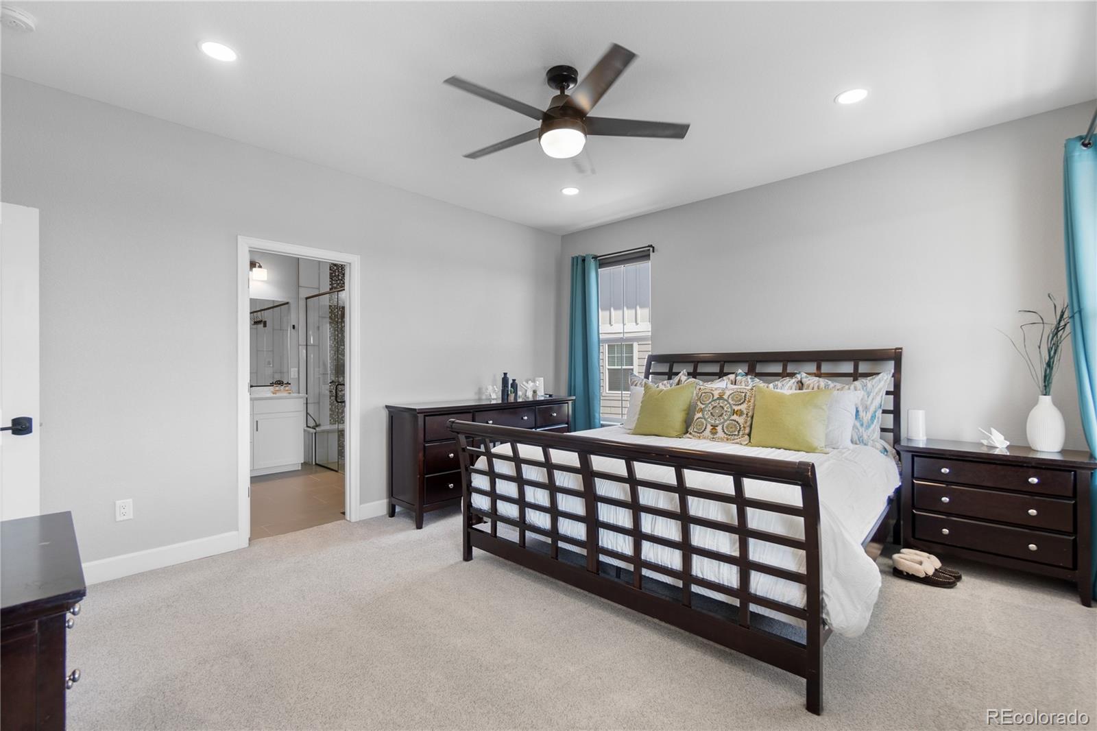 MLS Image #12 for 21102 e stanford drive,aurora, Colorado