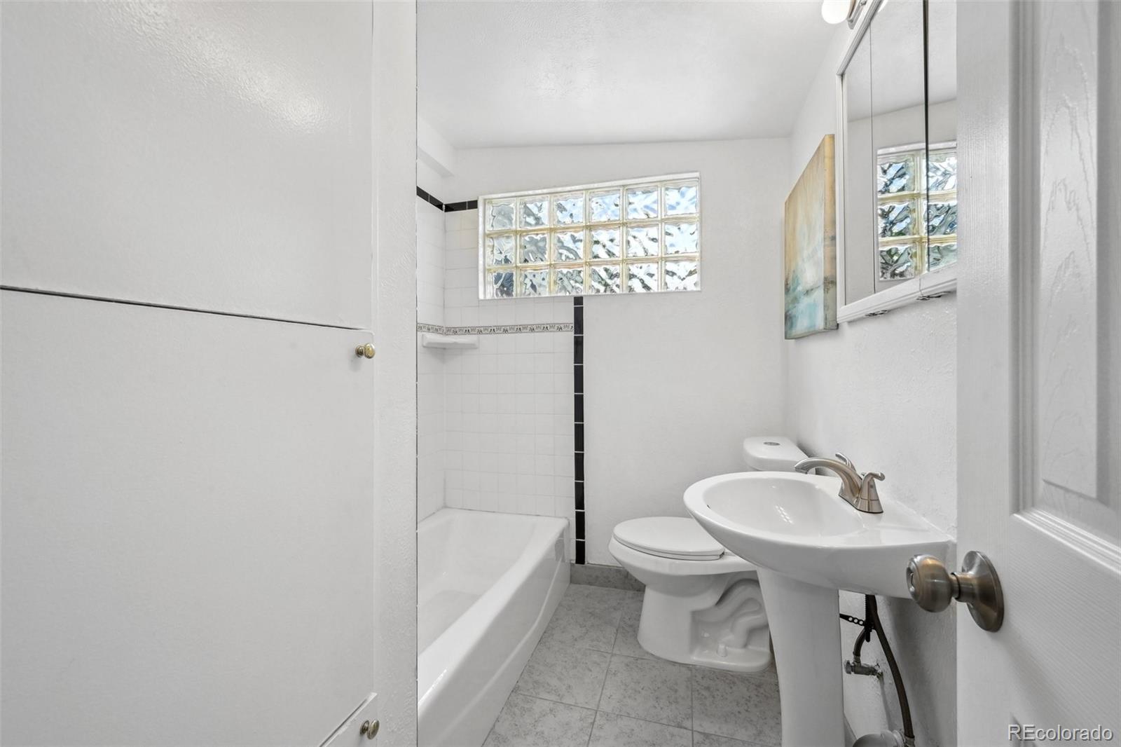 MLS Image #12 for 925  fulton street,aurora, Colorado