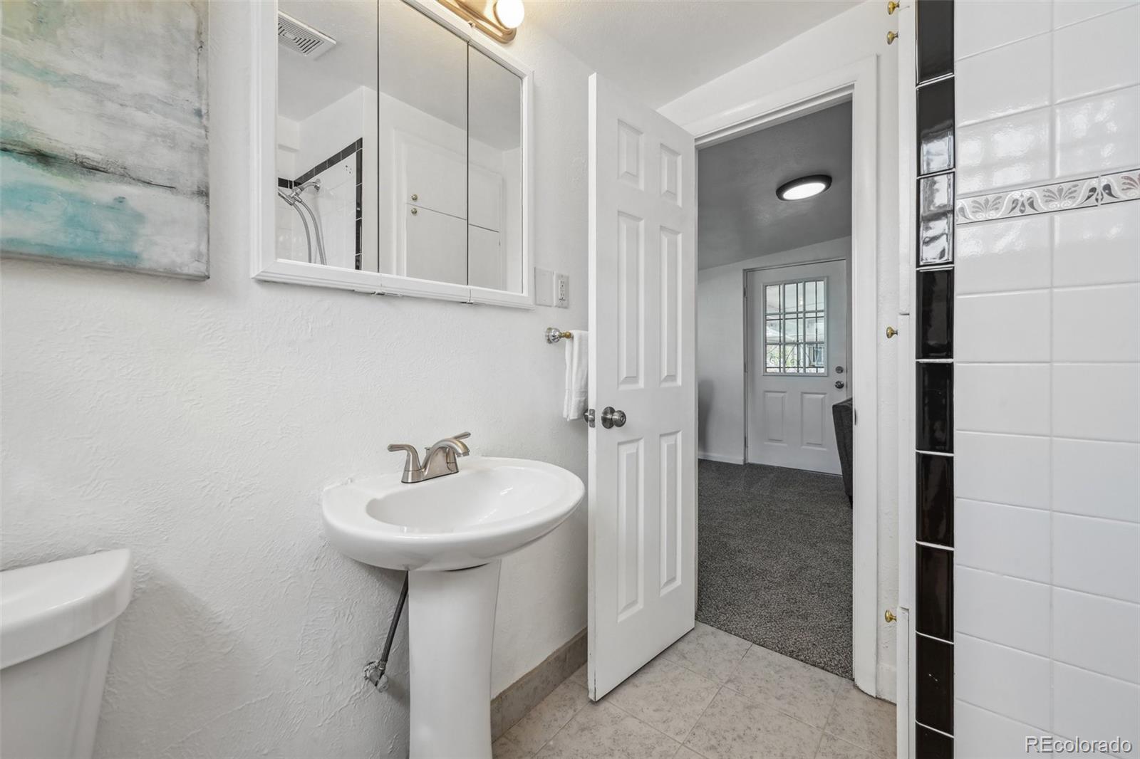 MLS Image #13 for 925  fulton street,aurora, Colorado