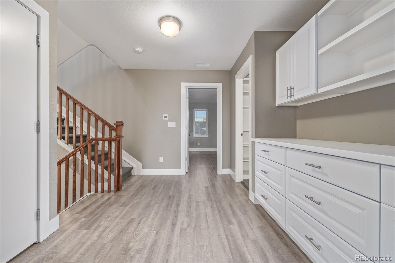 MLS Image #30 for 2008 s galapago street,denver, Colorado