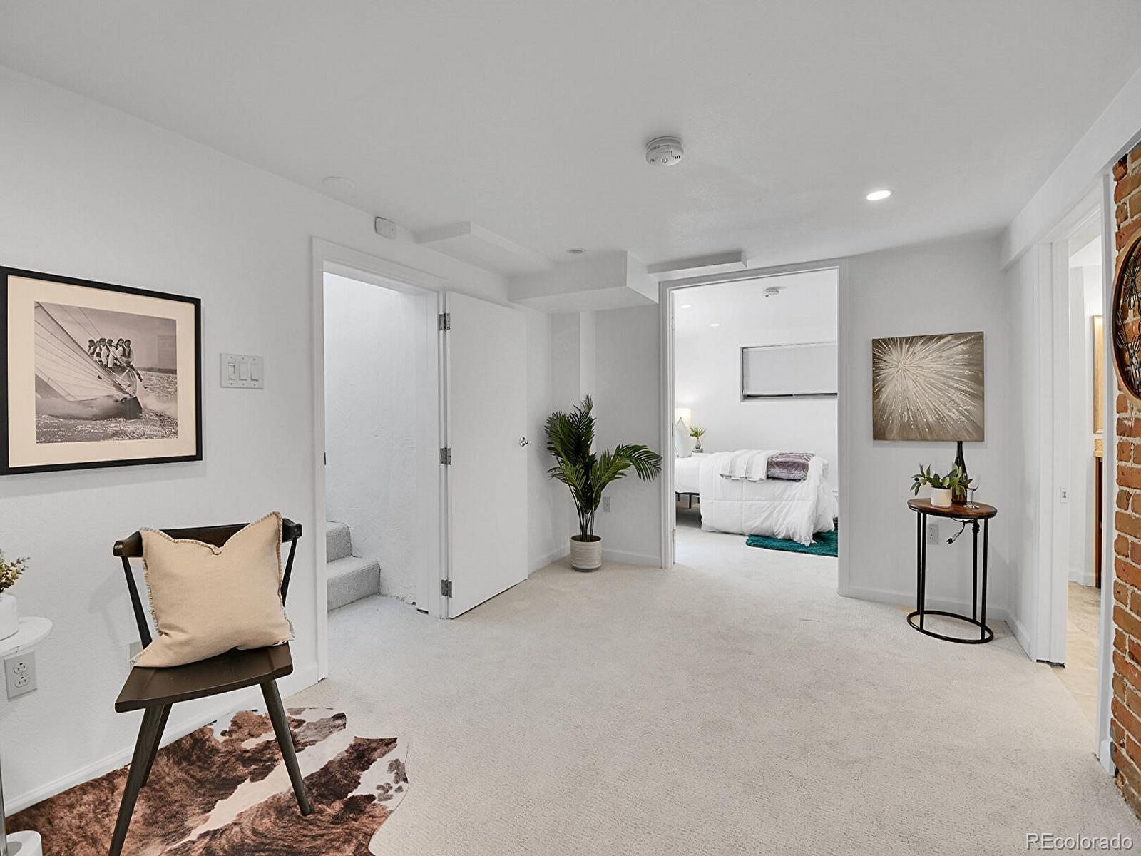MLS Image #27 for 2155 s emerson street,denver, Colorado