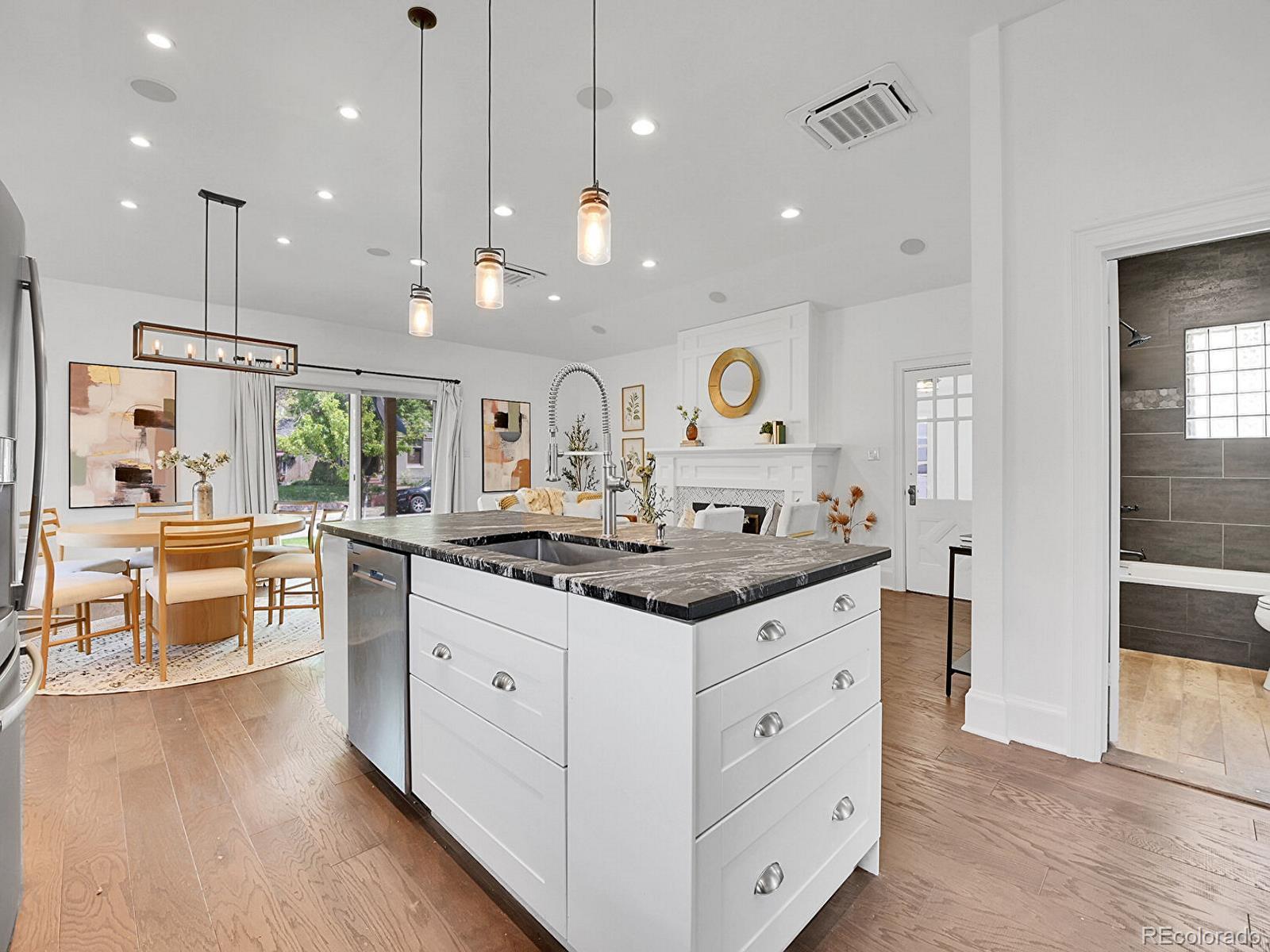 MLS Image #9 for 2155 s emerson street,denver, Colorado