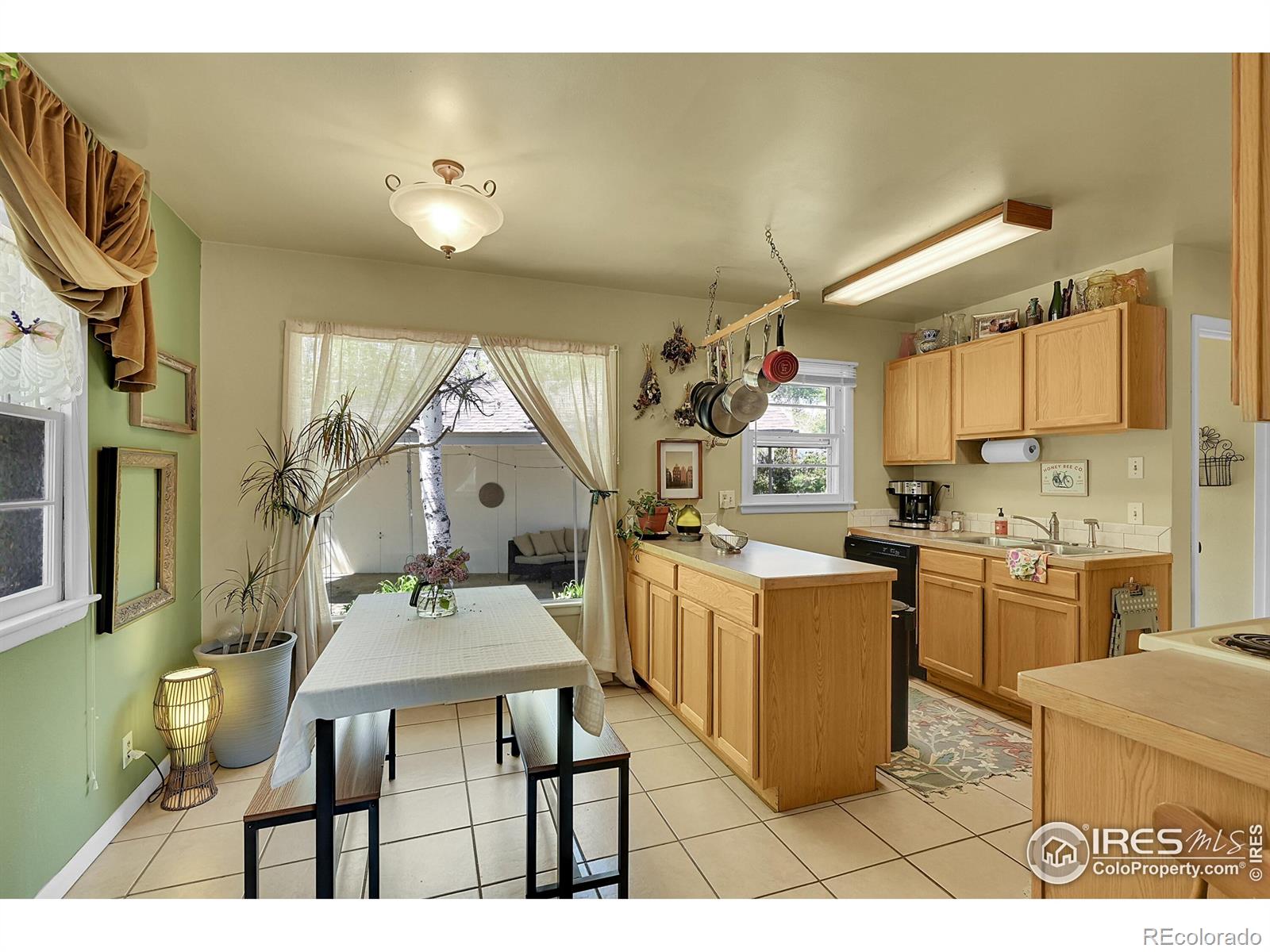 MLS Image #2 for 2413  15th avenue,greeley, Colorado