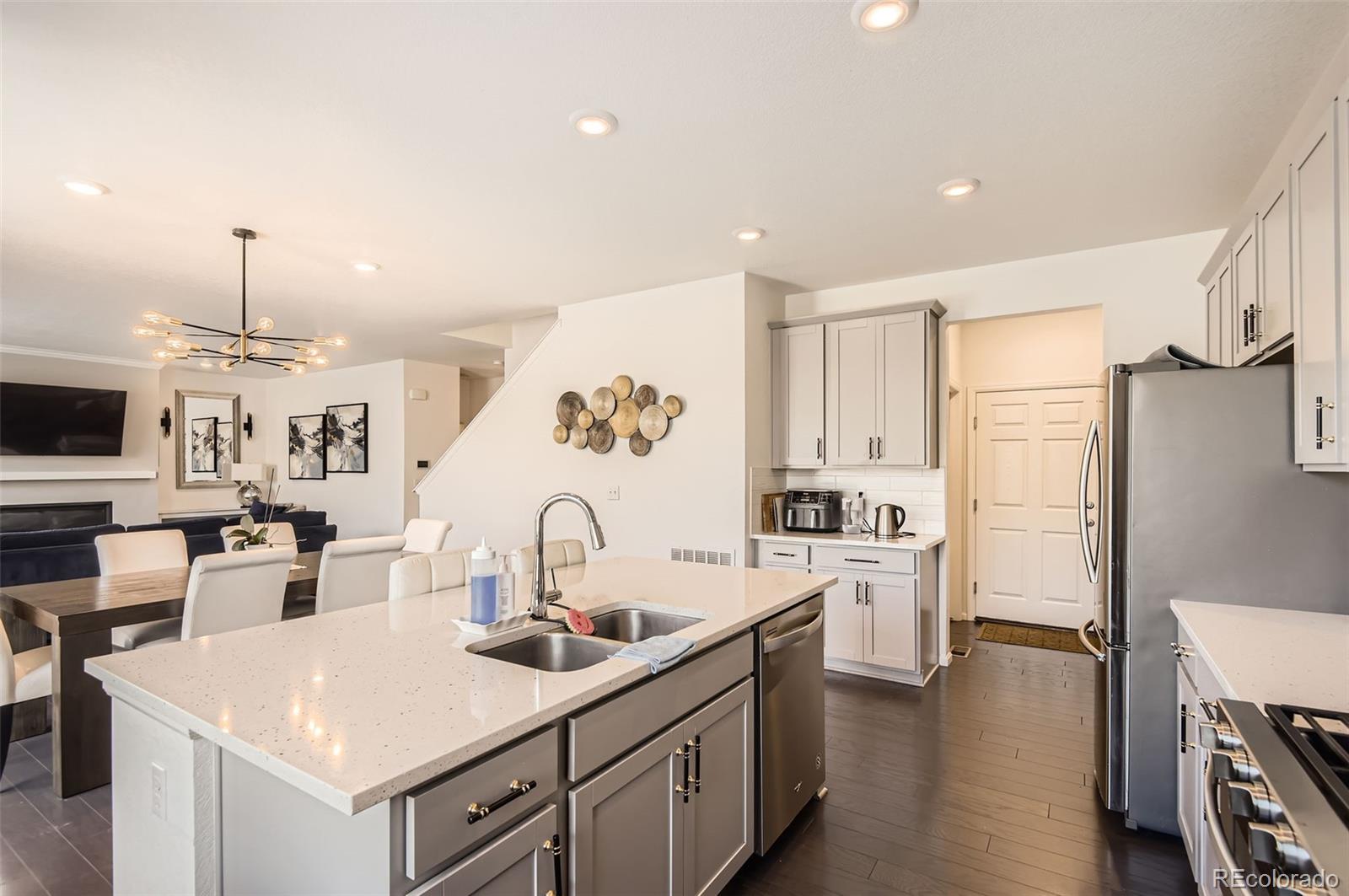 MLS Image #8 for 417 s ouray street,aurora, Colorado
