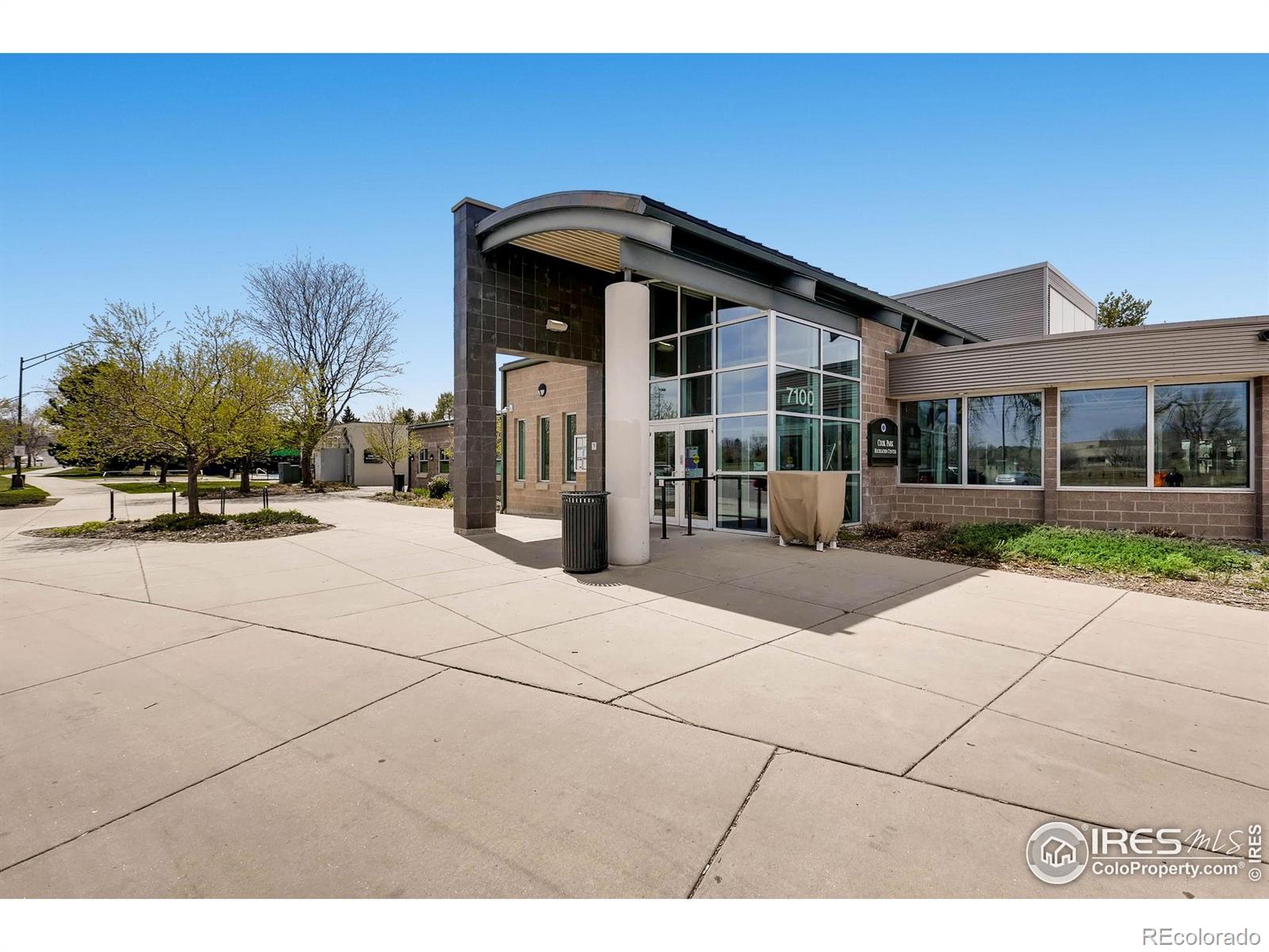 MLS Image #33 for 1300 s monaco parkway 12,denver, Colorado