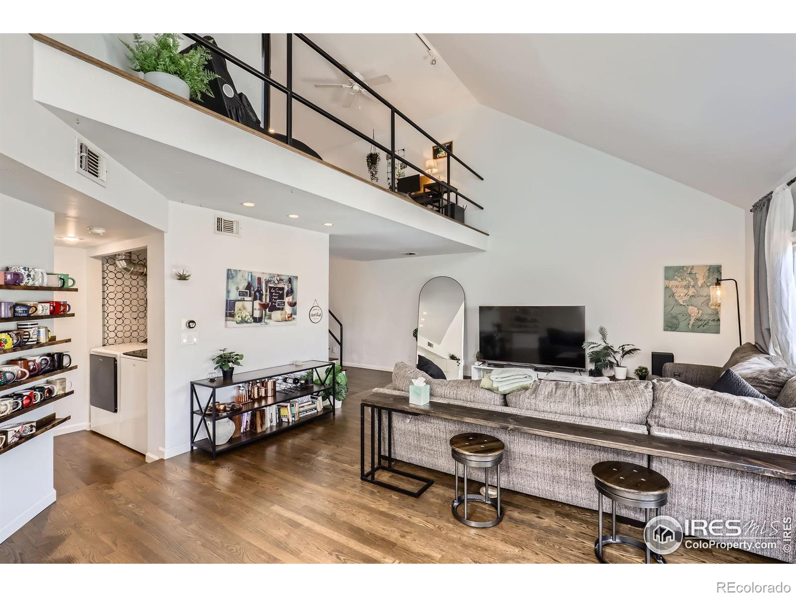 MLS Image #7 for 1300 s monaco parkway 12,denver, Colorado