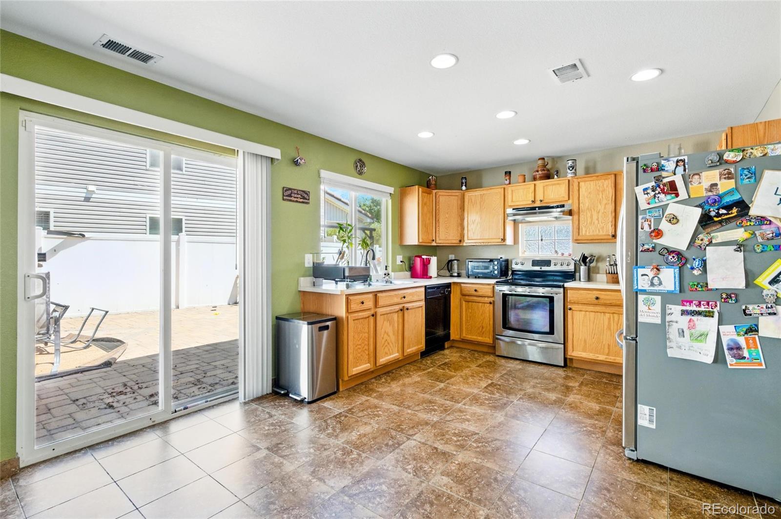 MLS Image #6 for 5552  odessa street,denver, Colorado