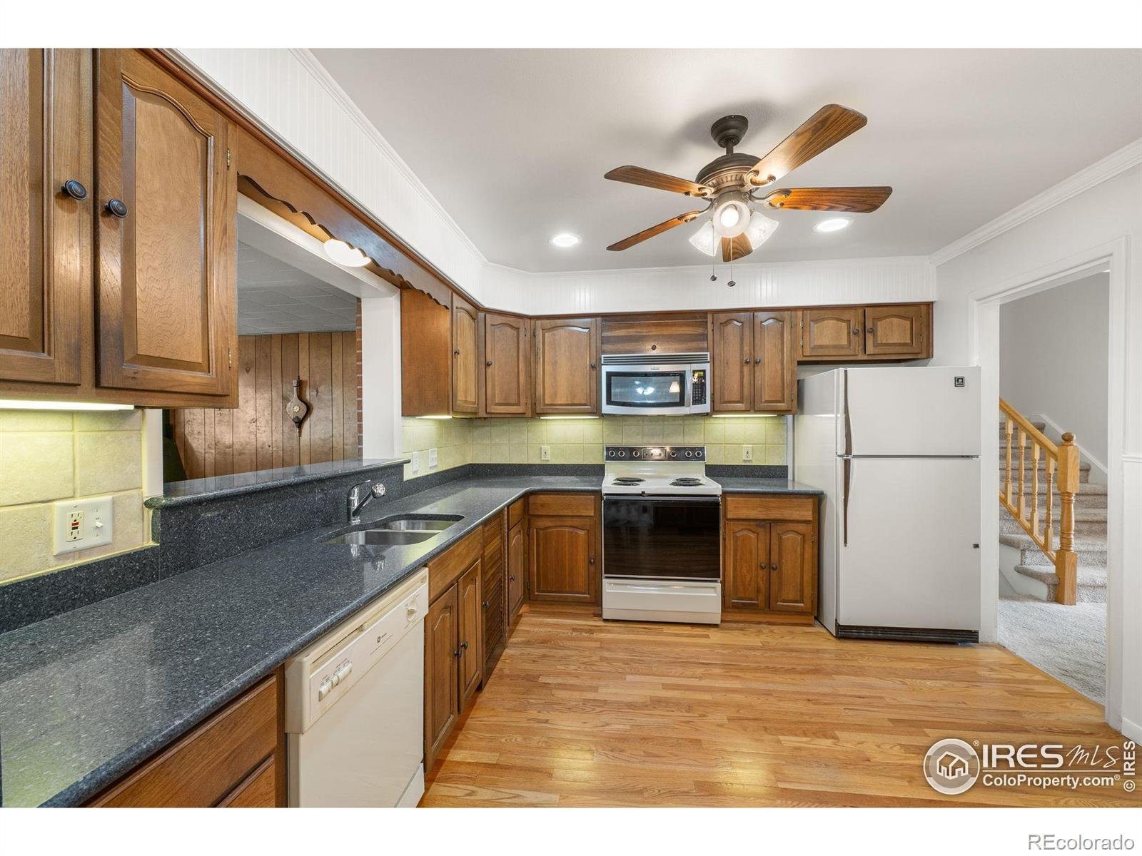 MLS Image #10 for 10547  lipan street,northglenn, Colorado
