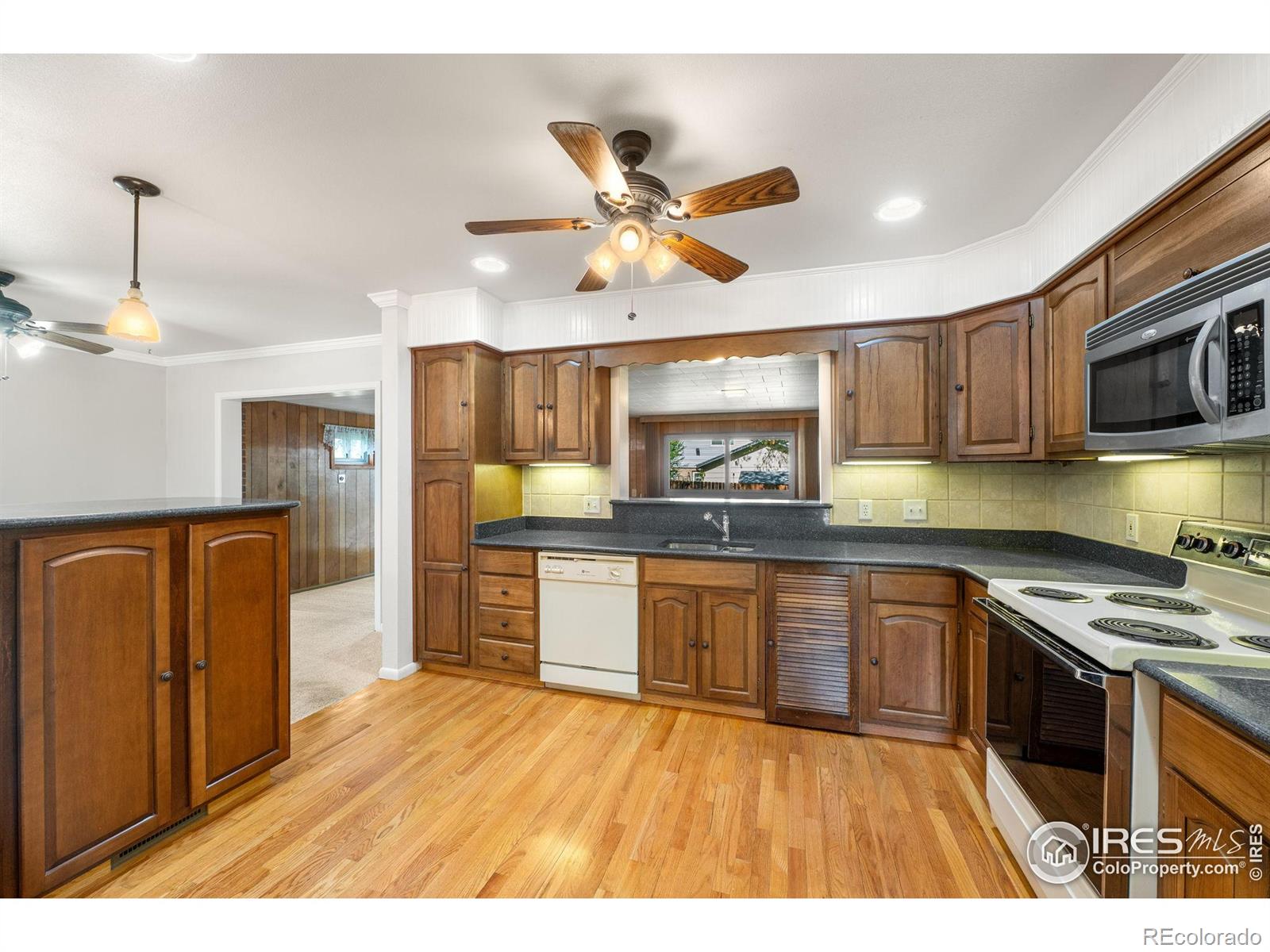 MLS Image #12 for 10547  lipan street,northglenn, Colorado