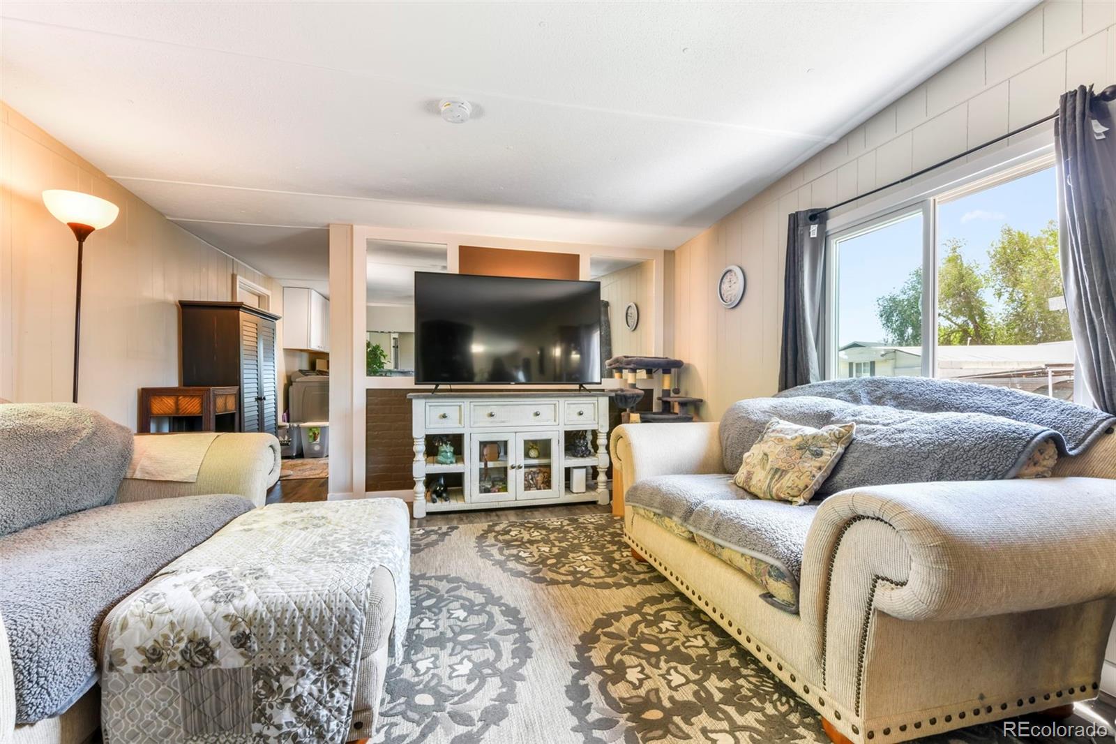 MLS Image #3 for 2595  wooddale road,colorado springs, Colorado