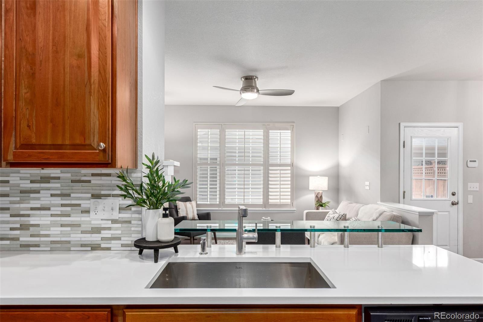 MLS Image #14 for 8421 e 29th avenue,denver, Colorado