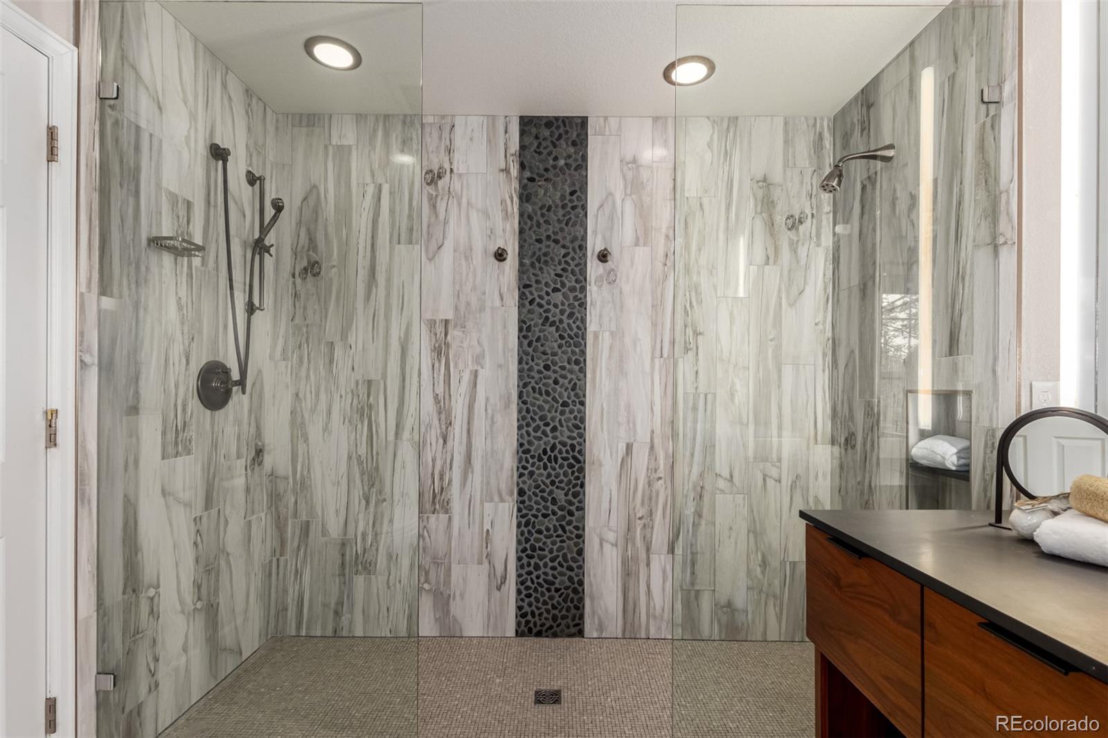 MLS Image #22 for 8421 e 29th avenue,denver, Colorado