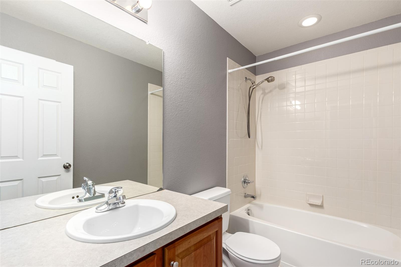 MLS Image #27 for 8421 e 29th avenue,denver, Colorado