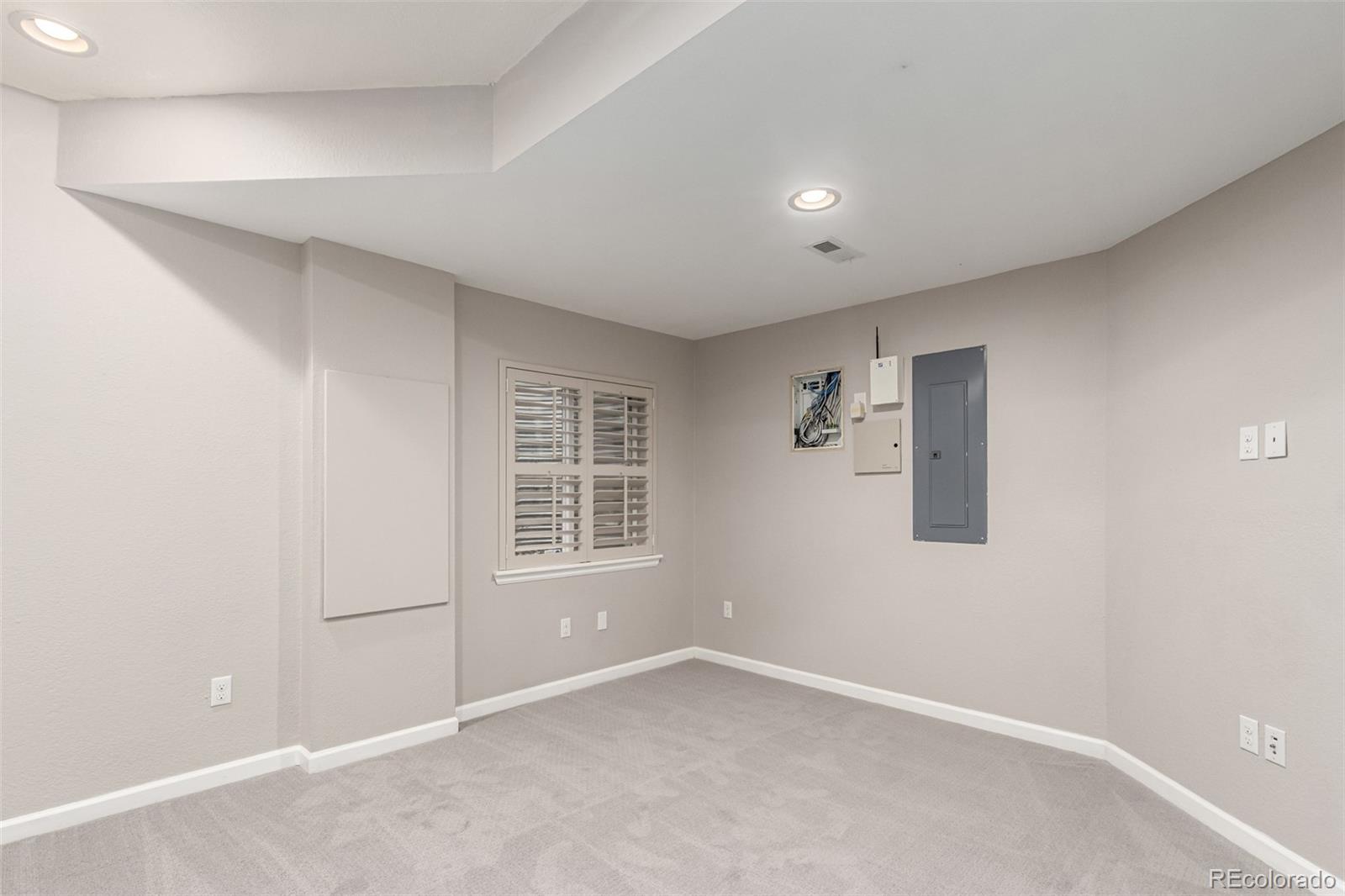 MLS Image #28 for 8421 e 29th avenue,denver, Colorado