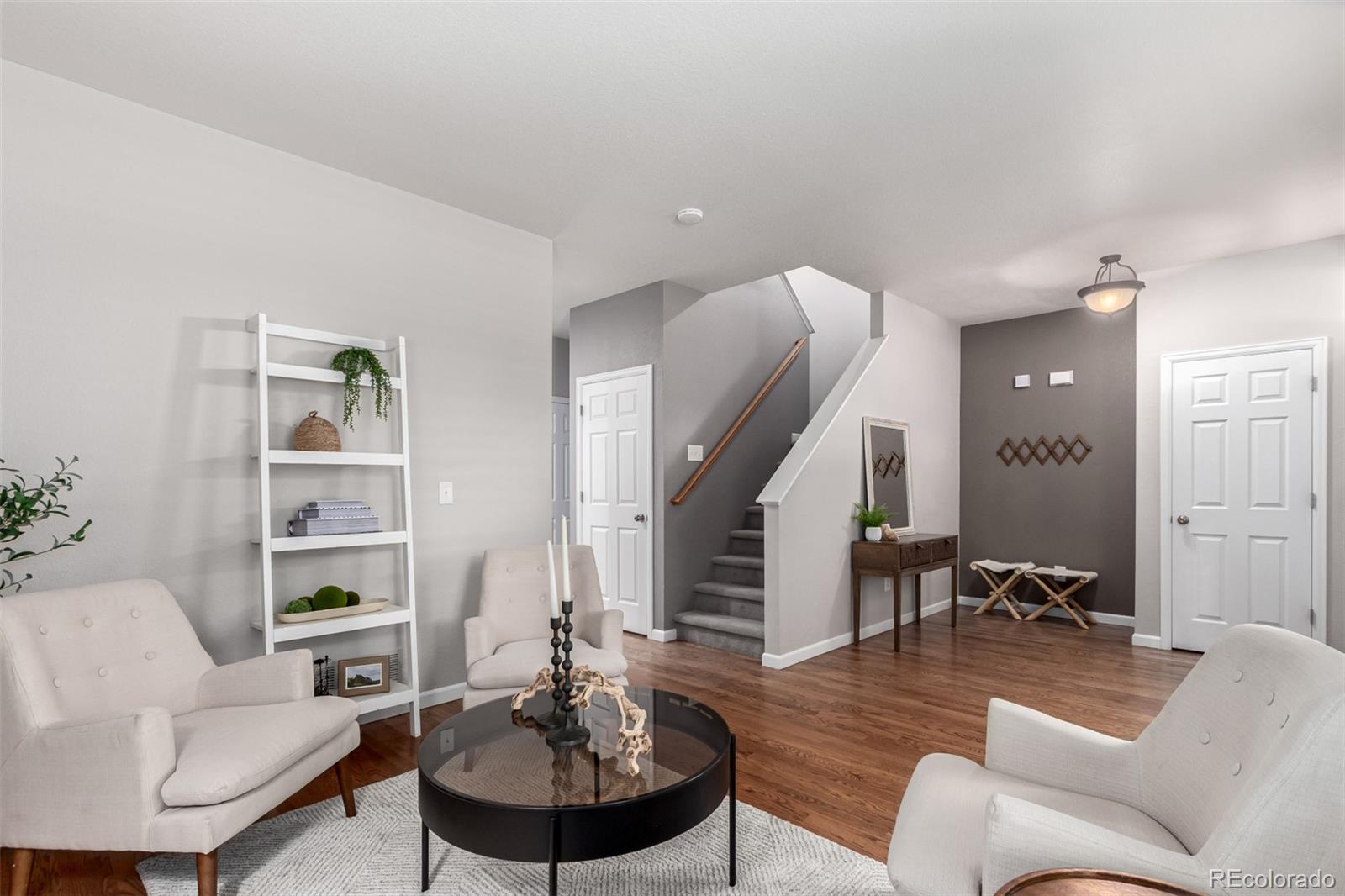 MLS Image #3 for 8421 e 29th avenue,denver, Colorado