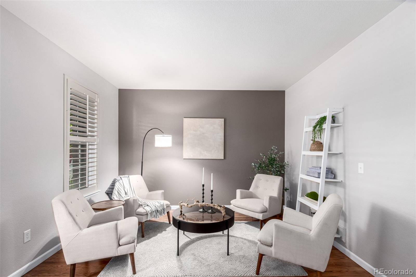 MLS Image #4 for 8421 e 29th avenue,denver, Colorado