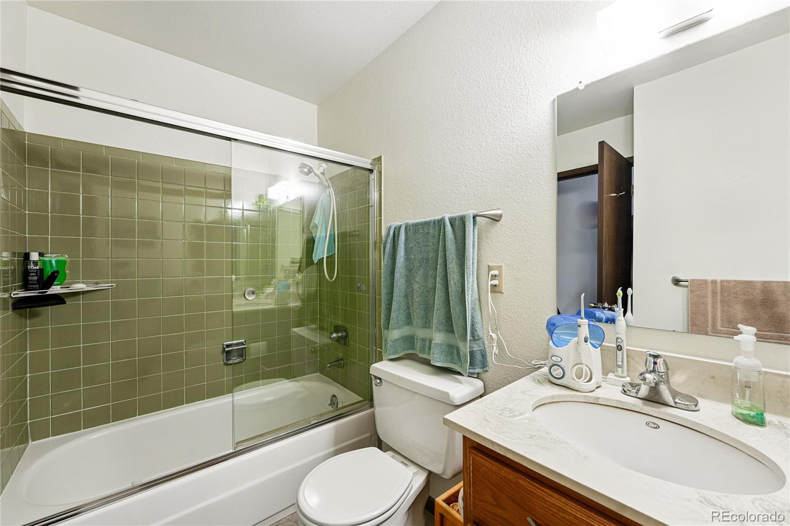 MLS Image #14 for 7590 e easter place,centennial, Colorado