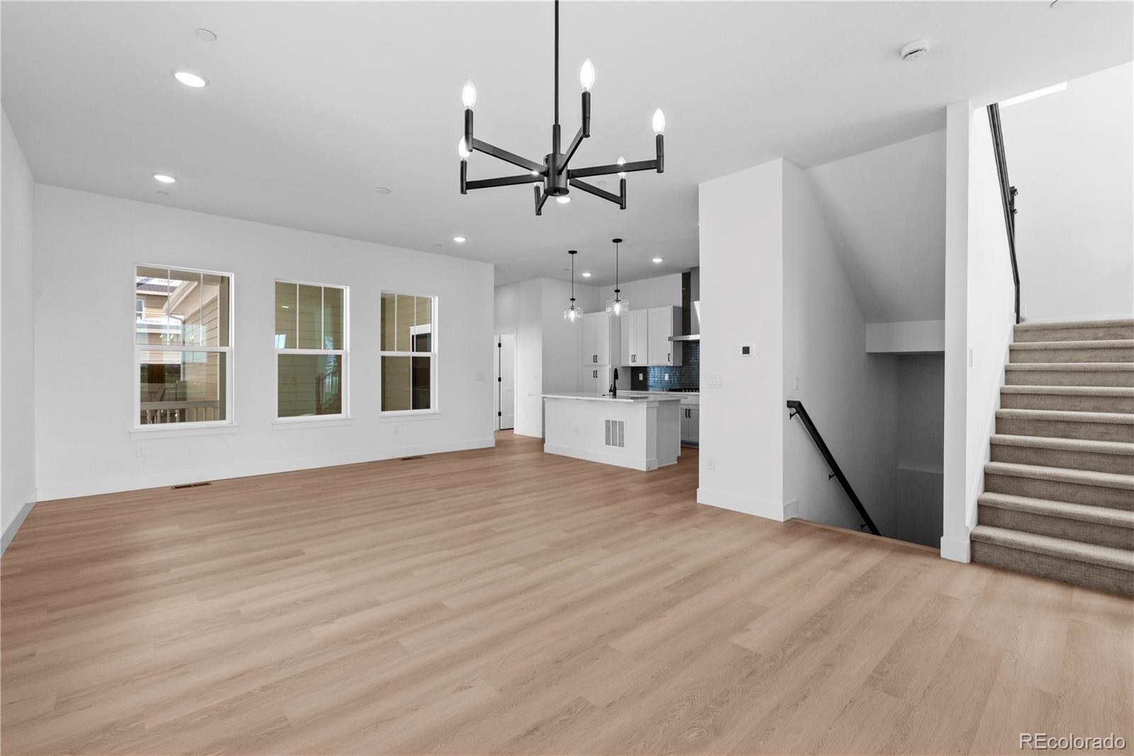 MLS Image #12 for 203  washington street,erie, Colorado