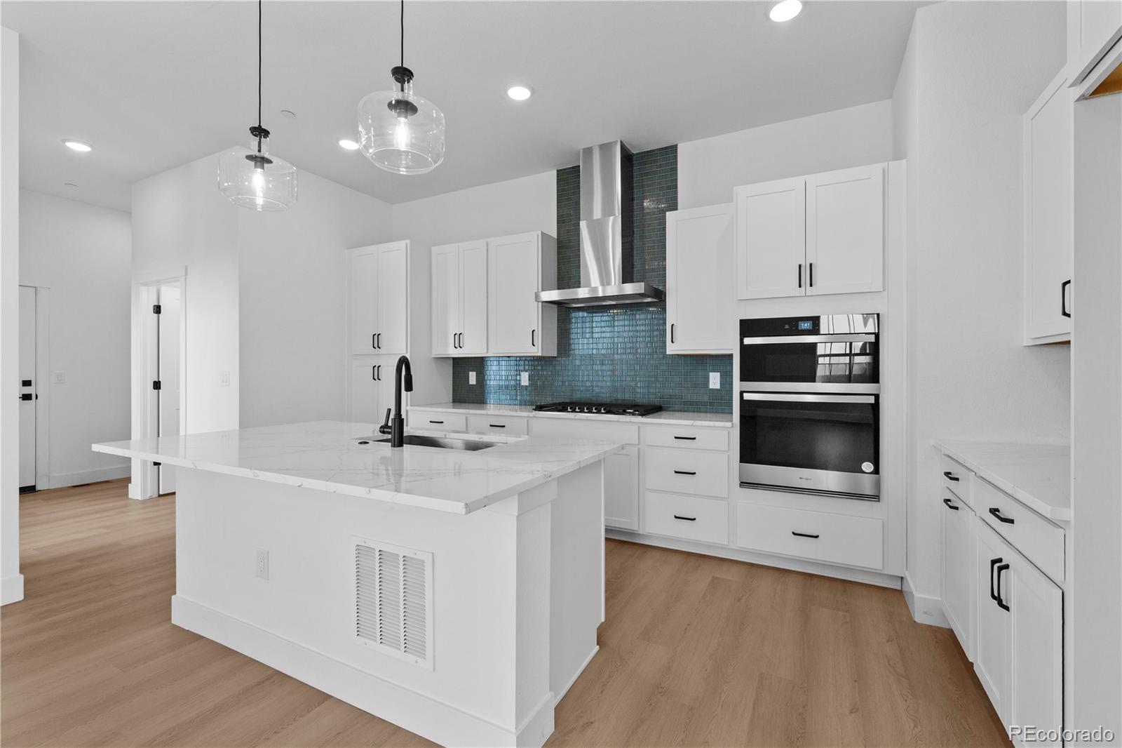 MLS Image #13 for 203  washington street,erie, Colorado