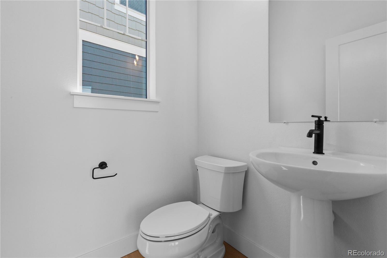 MLS Image #16 for 203  washington street,erie, Colorado