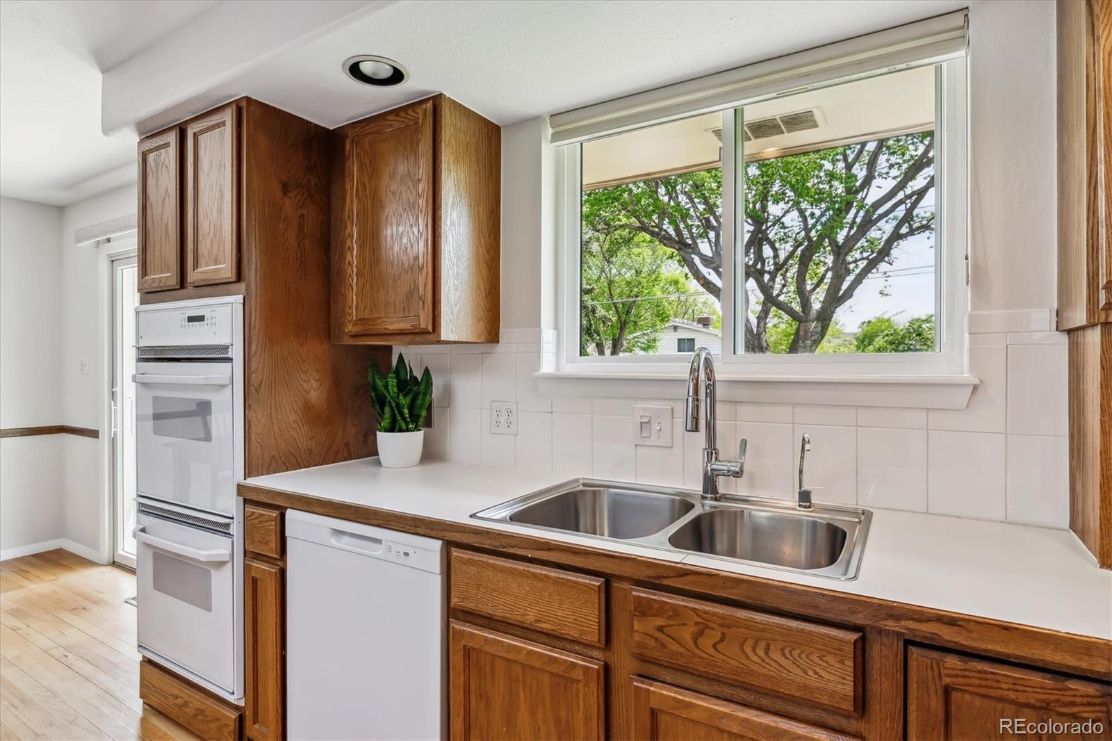 MLS Image #11 for 2990 s jay street,denver, Colorado