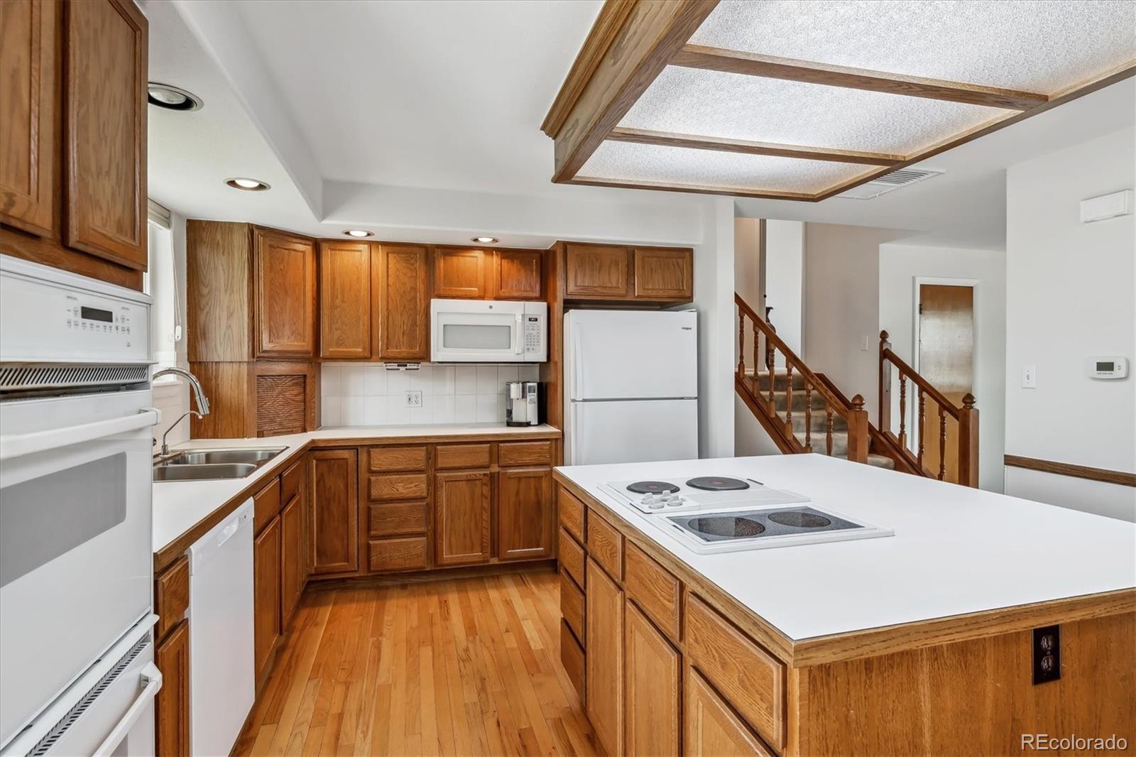 MLS Image #9 for 2990 s jay street,denver, Colorado