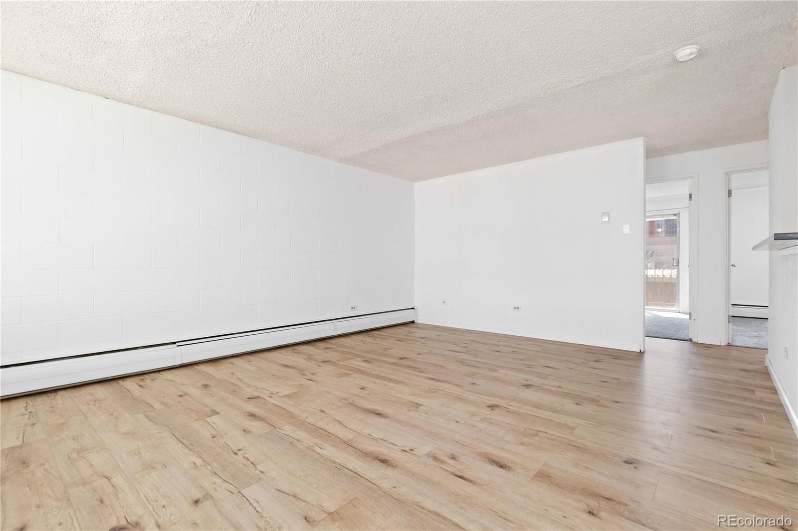 MLS Image #13 for 10185 w 25th avenue,lakewood, Colorado