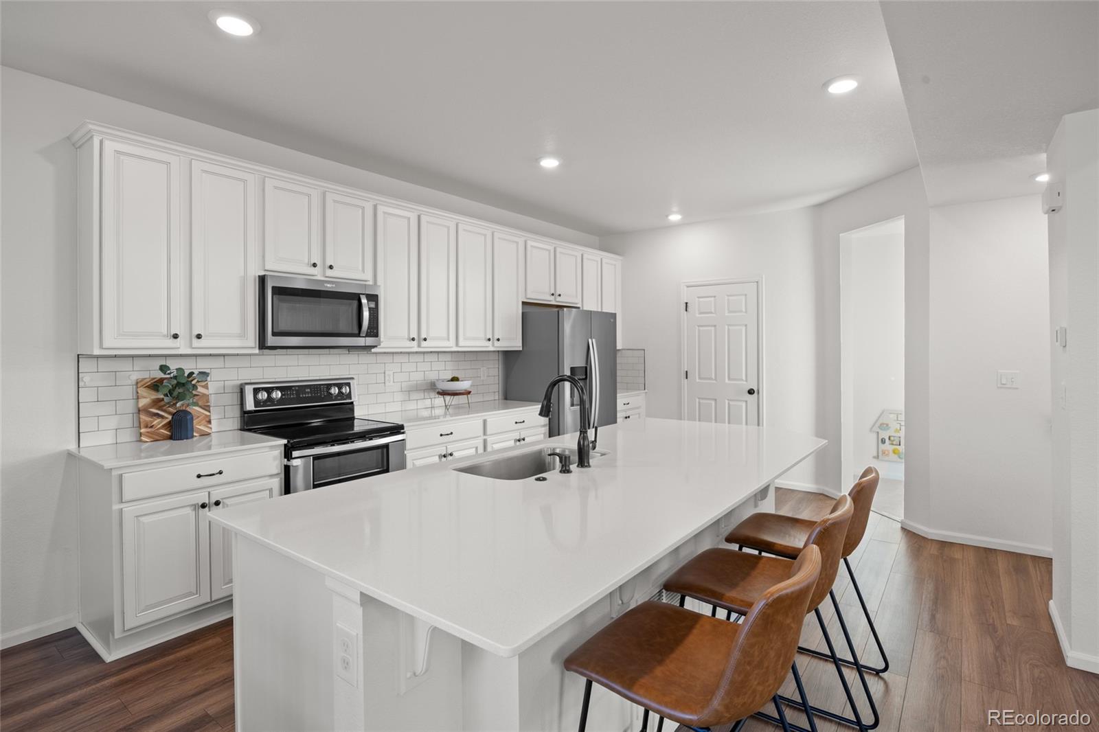 MLS Image #15 for 10200  xanadu street,commerce city, Colorado