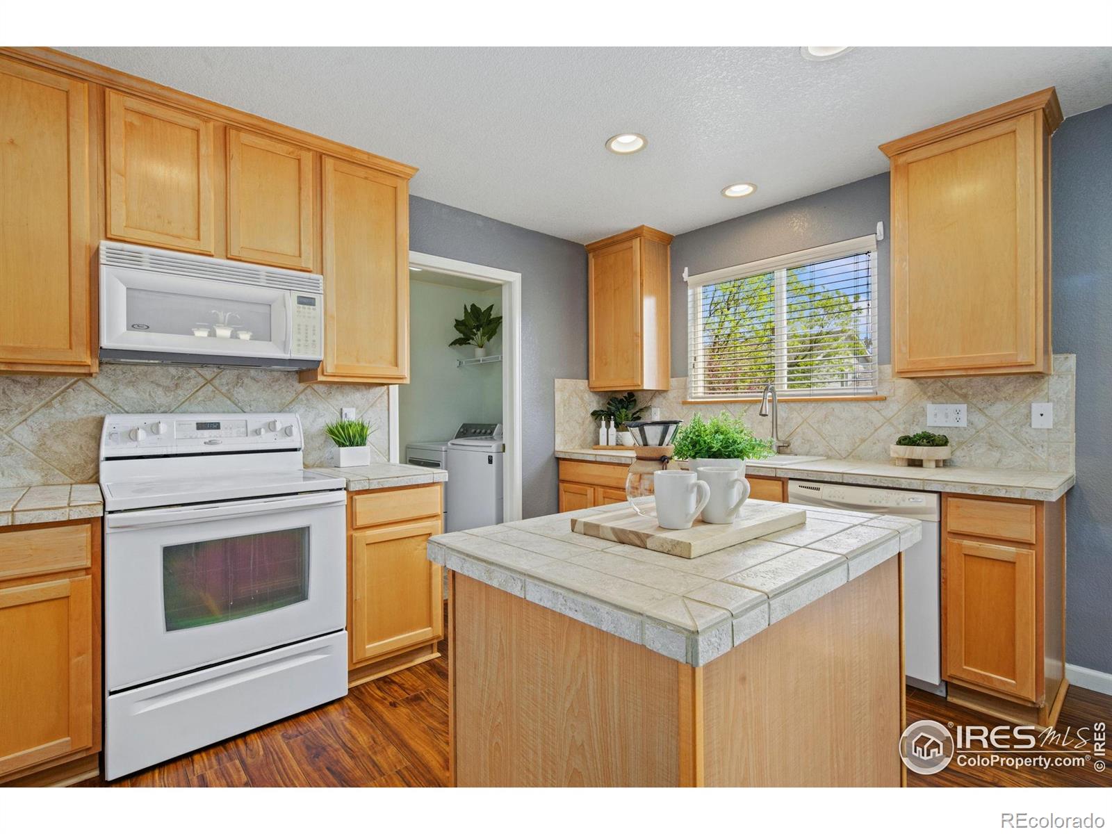 MLS Image #7 for 6926  autumn ridge drive,fort collins, Colorado